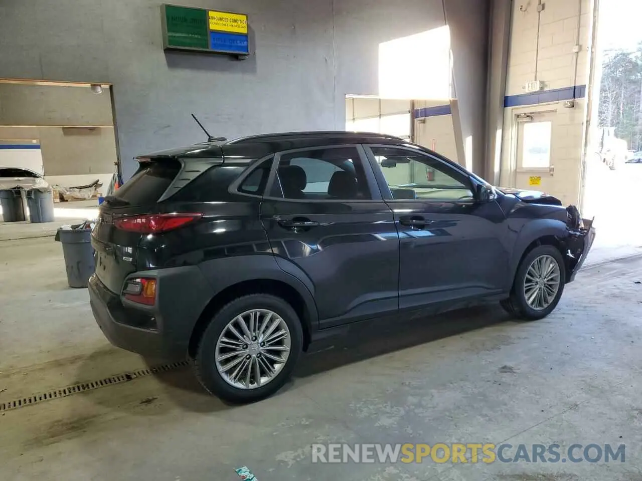 3 Photograph of a damaged car KM8K2CAA3MU739742 HYUNDAI KONA 2021