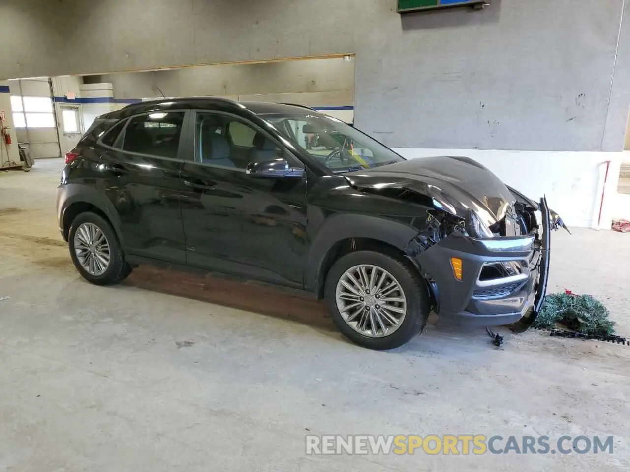 4 Photograph of a damaged car KM8K2CAA3MU739742 HYUNDAI KONA 2021