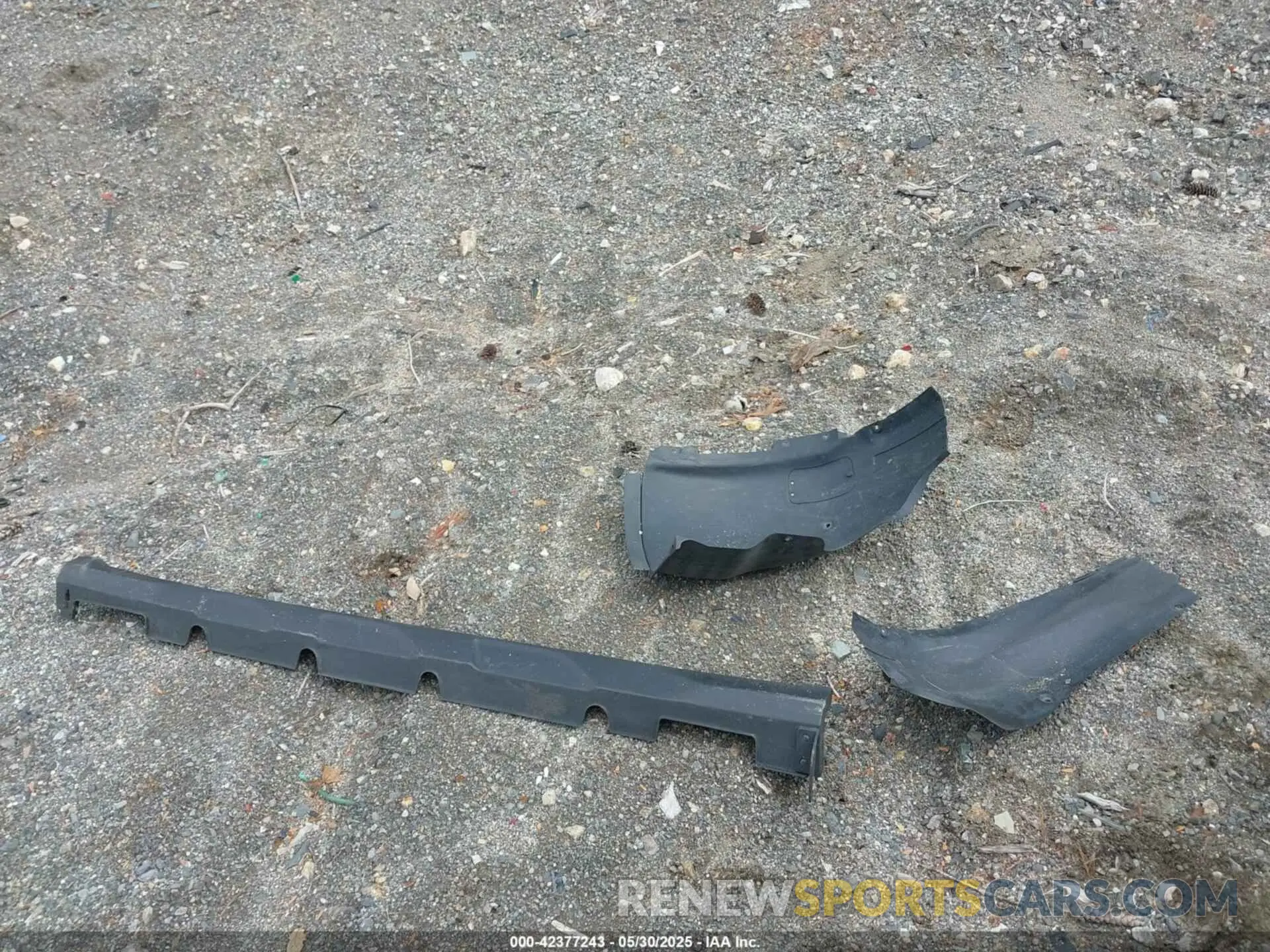 12 Photograph of a damaged car KM8K2CAA7MU658825 HYUNDAI KONA 2021