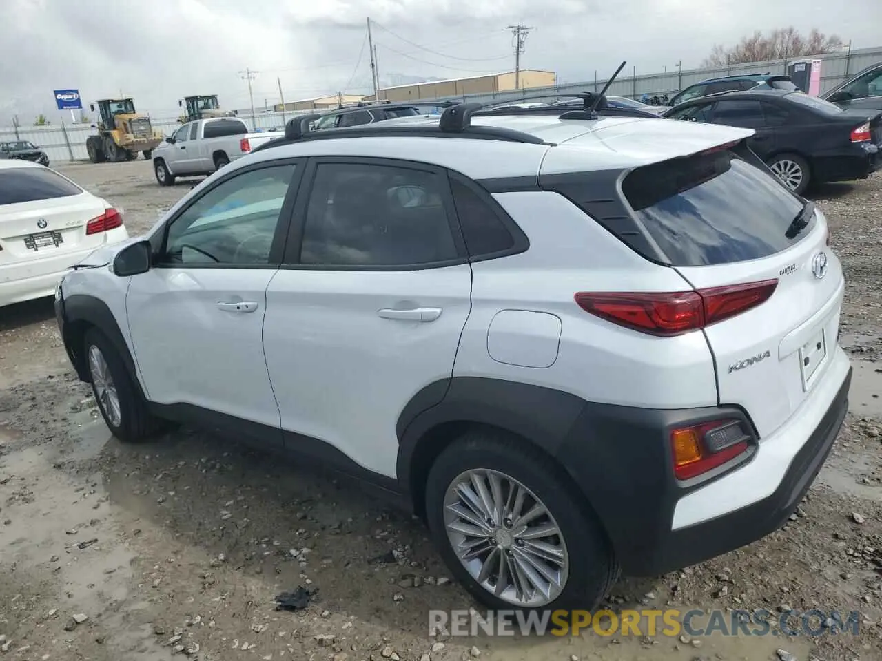 2 Photograph of a damaged car KM8K2CAA8MU599364 HYUNDAI KONA 2021