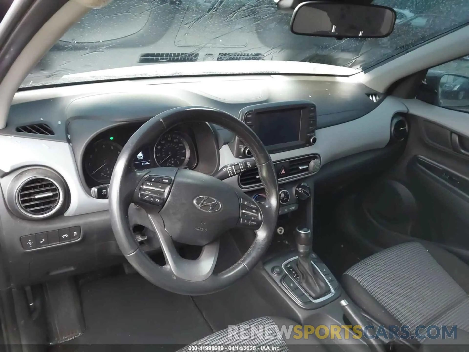 16 Photograph of a damaged car KM8K2CAA8MU614249 HYUNDAI KONA 2021