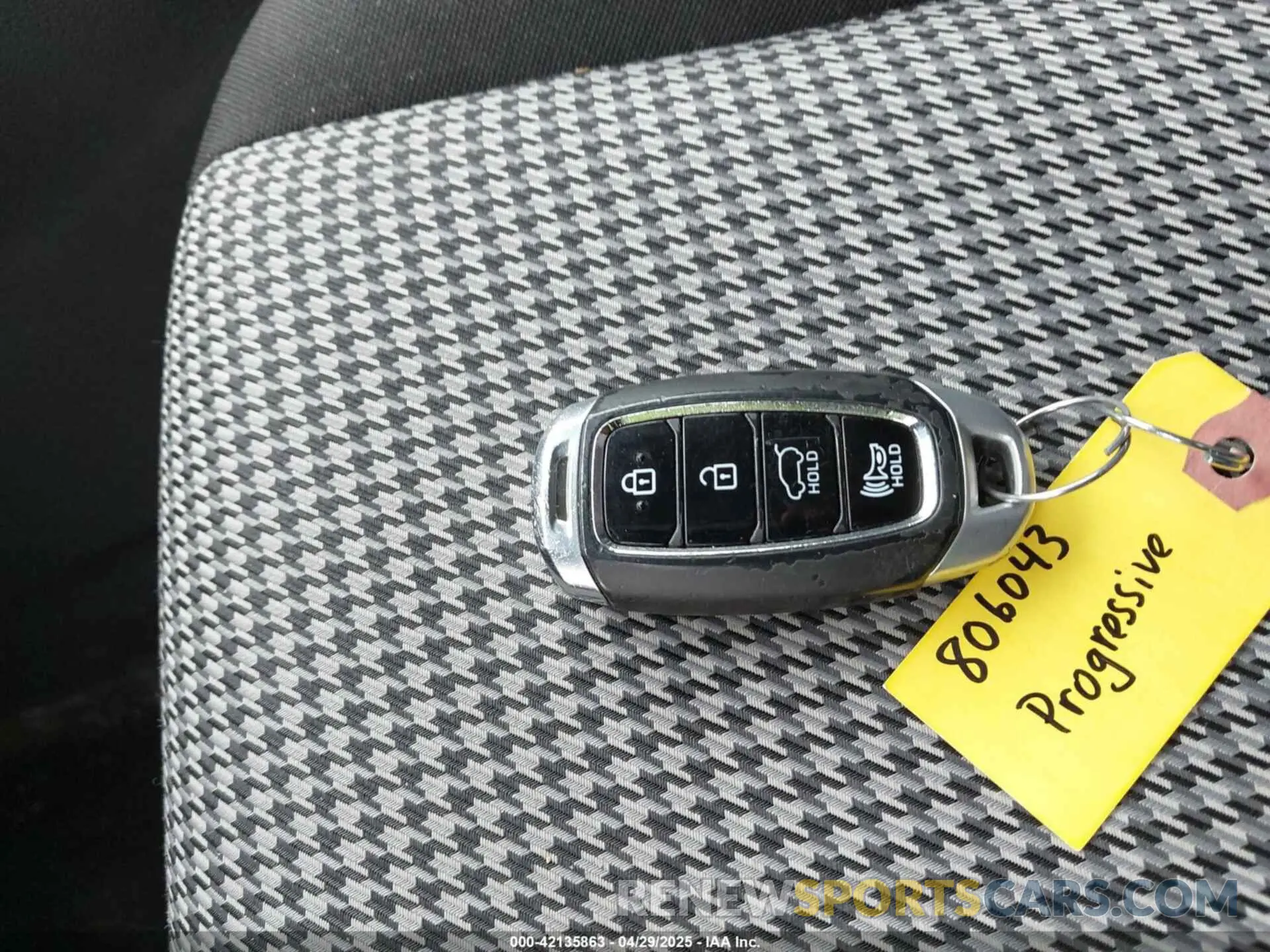 11 Photograph of a damaged car KM8K2CAAXMU707533 HYUNDAI KONA 2021