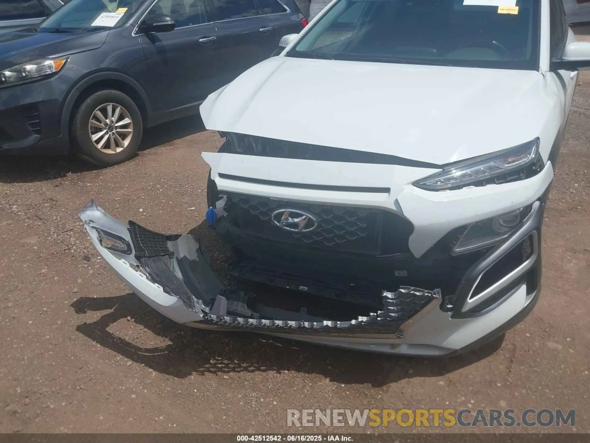 13 Photograph of a damaged car KM8K33A50MU661968 HYUNDAI KONA 2021