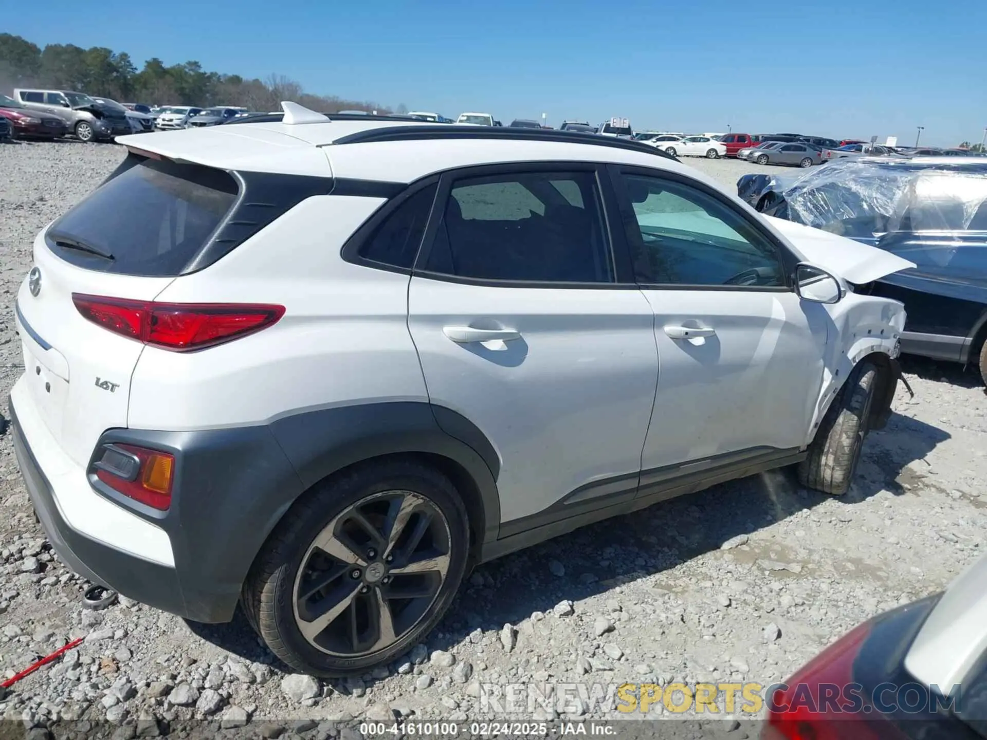 13 Photograph of a damaged car KM8K33A59MU731645 HYUNDAI KONA 2021
