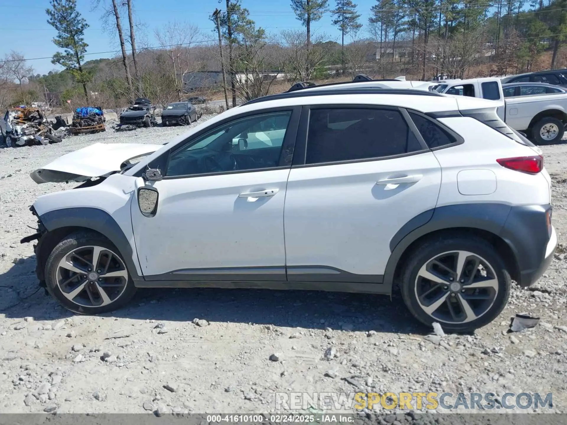 14 Photograph of a damaged car KM8K33A59MU731645 HYUNDAI KONA 2021