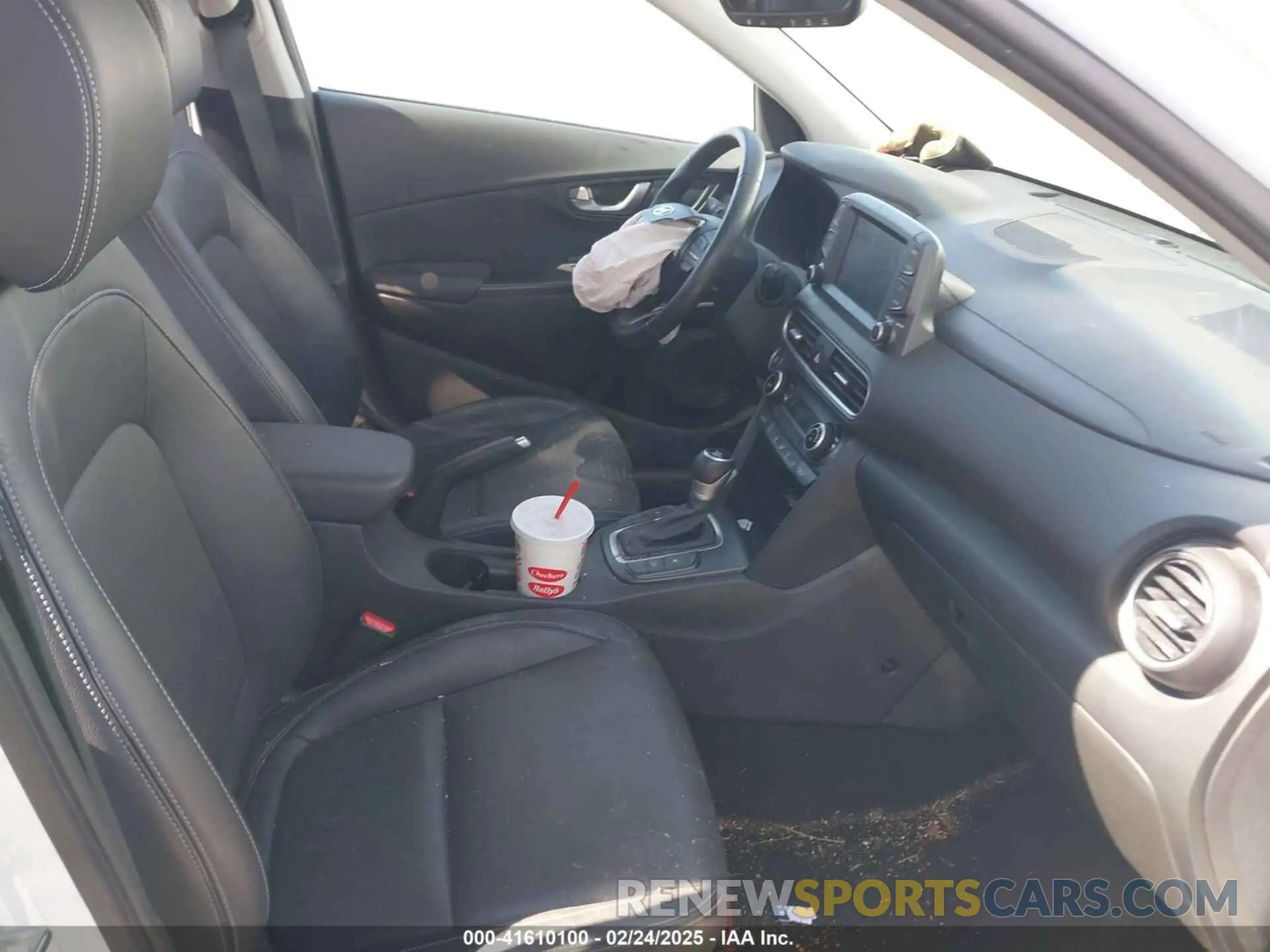 5 Photograph of a damaged car KM8K33A59MU731645 HYUNDAI KONA 2021