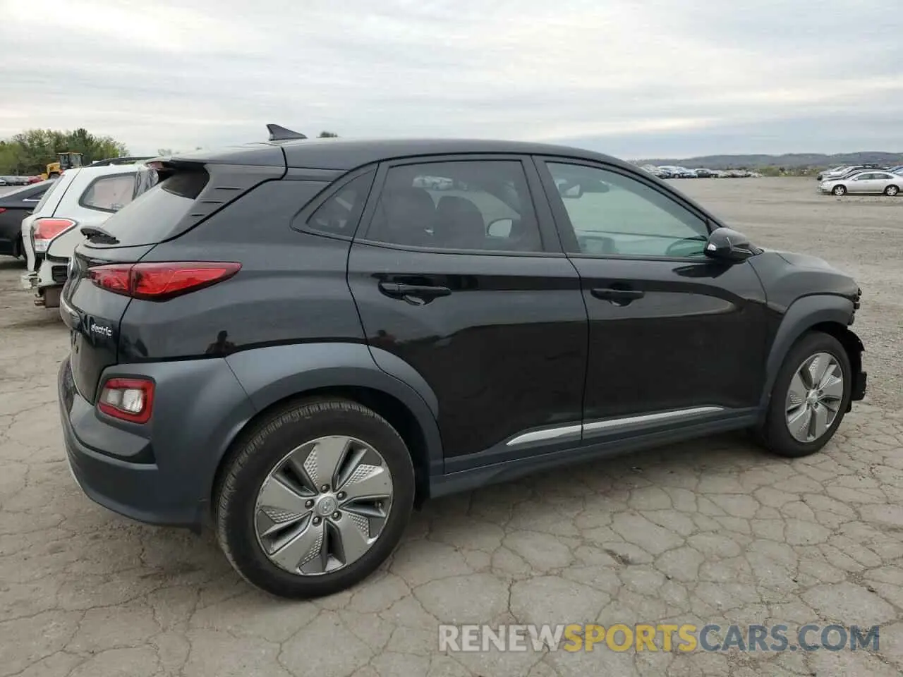 3 Photograph of a damaged car KM8K33AG0MU126804 HYUNDAI KONA 2021