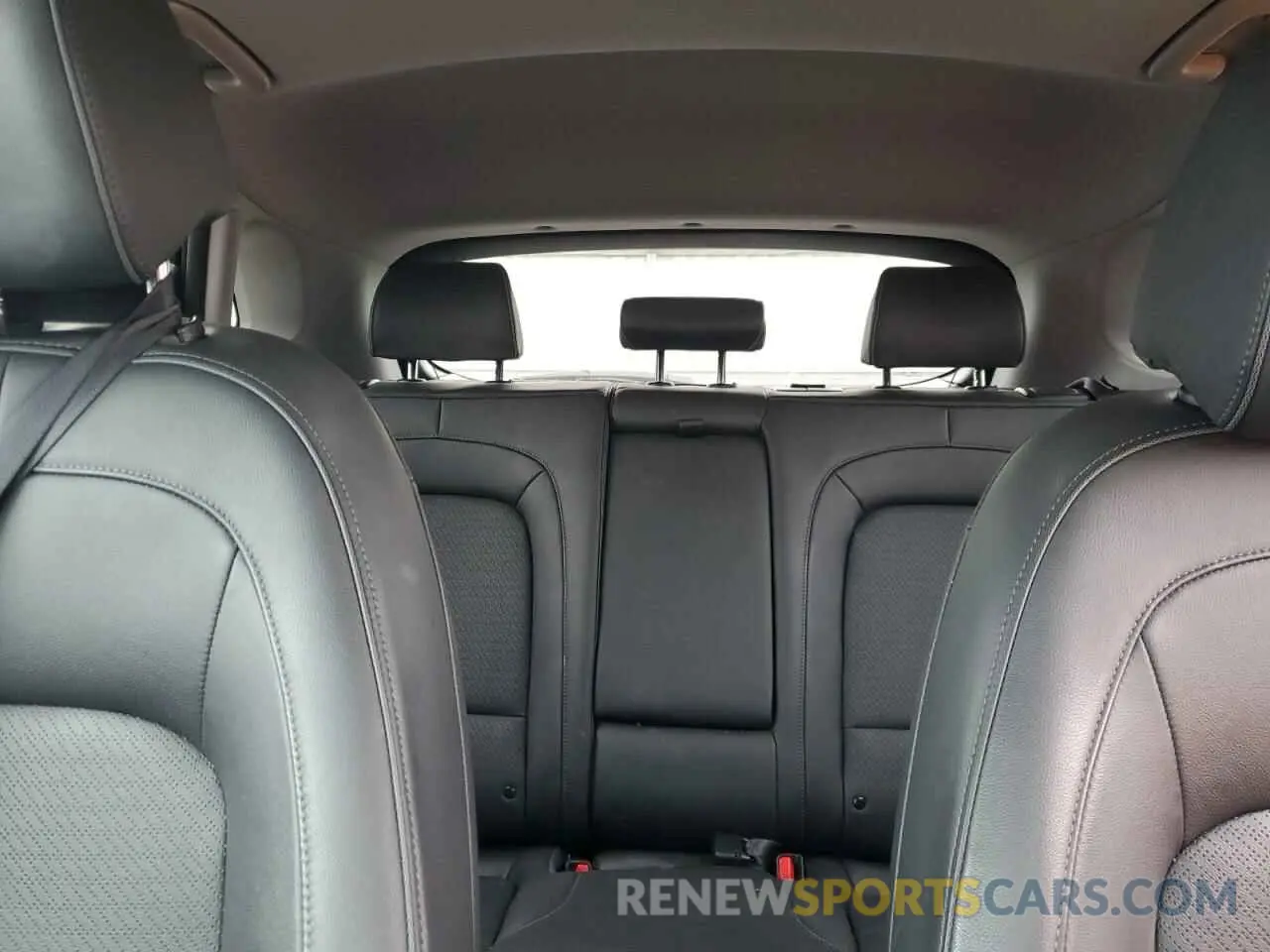 10 Photograph of a damaged car KM8K33AG5MU121176 HYUNDAI KONA 2021