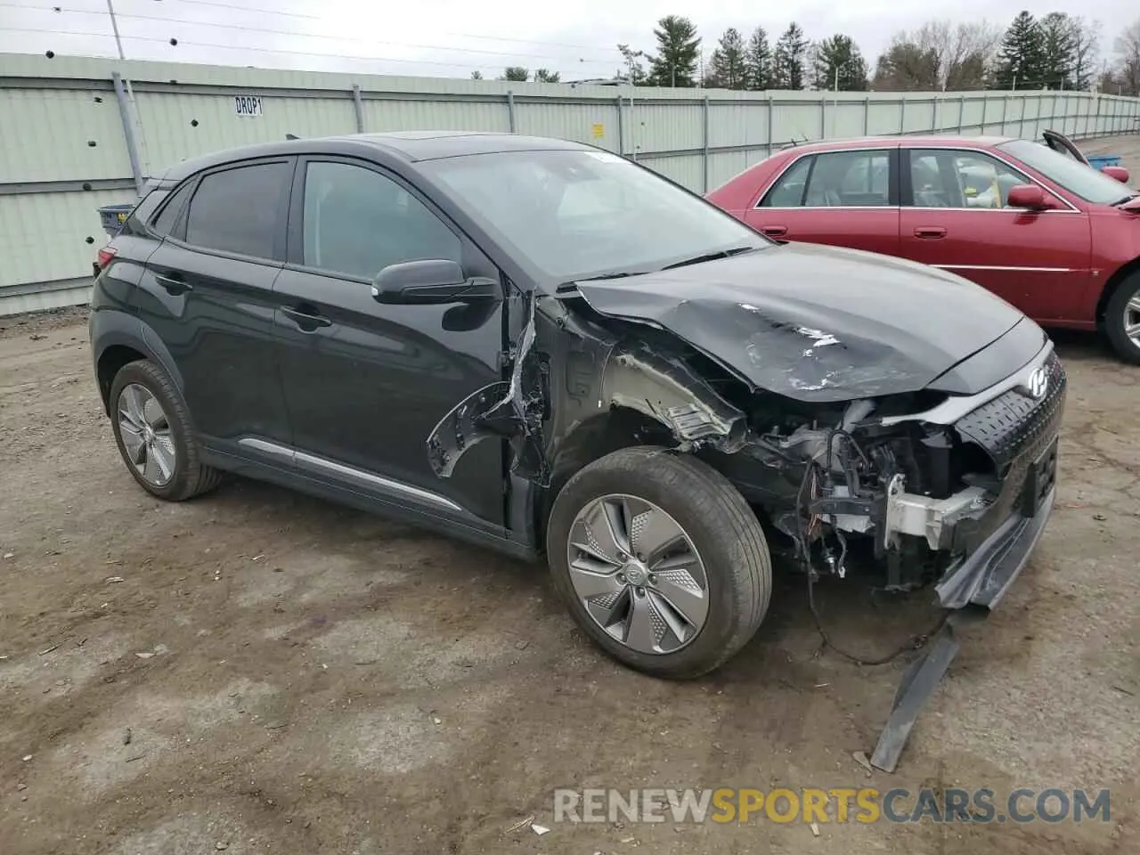 4 Photograph of a damaged car KM8K33AG5MU121176 HYUNDAI KONA 2021