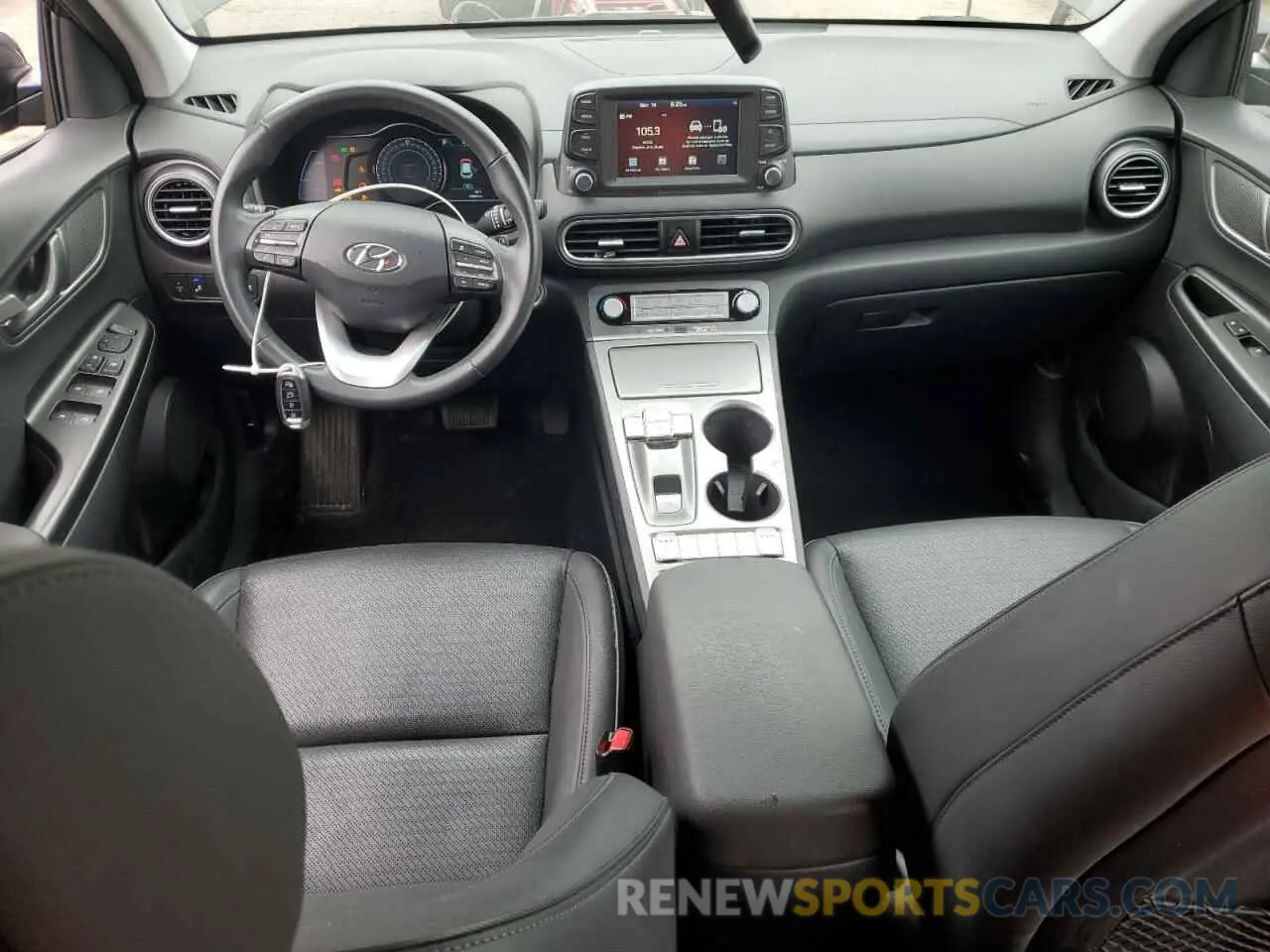 8 Photograph of a damaged car KM8K33AG5MU121176 HYUNDAI KONA 2021