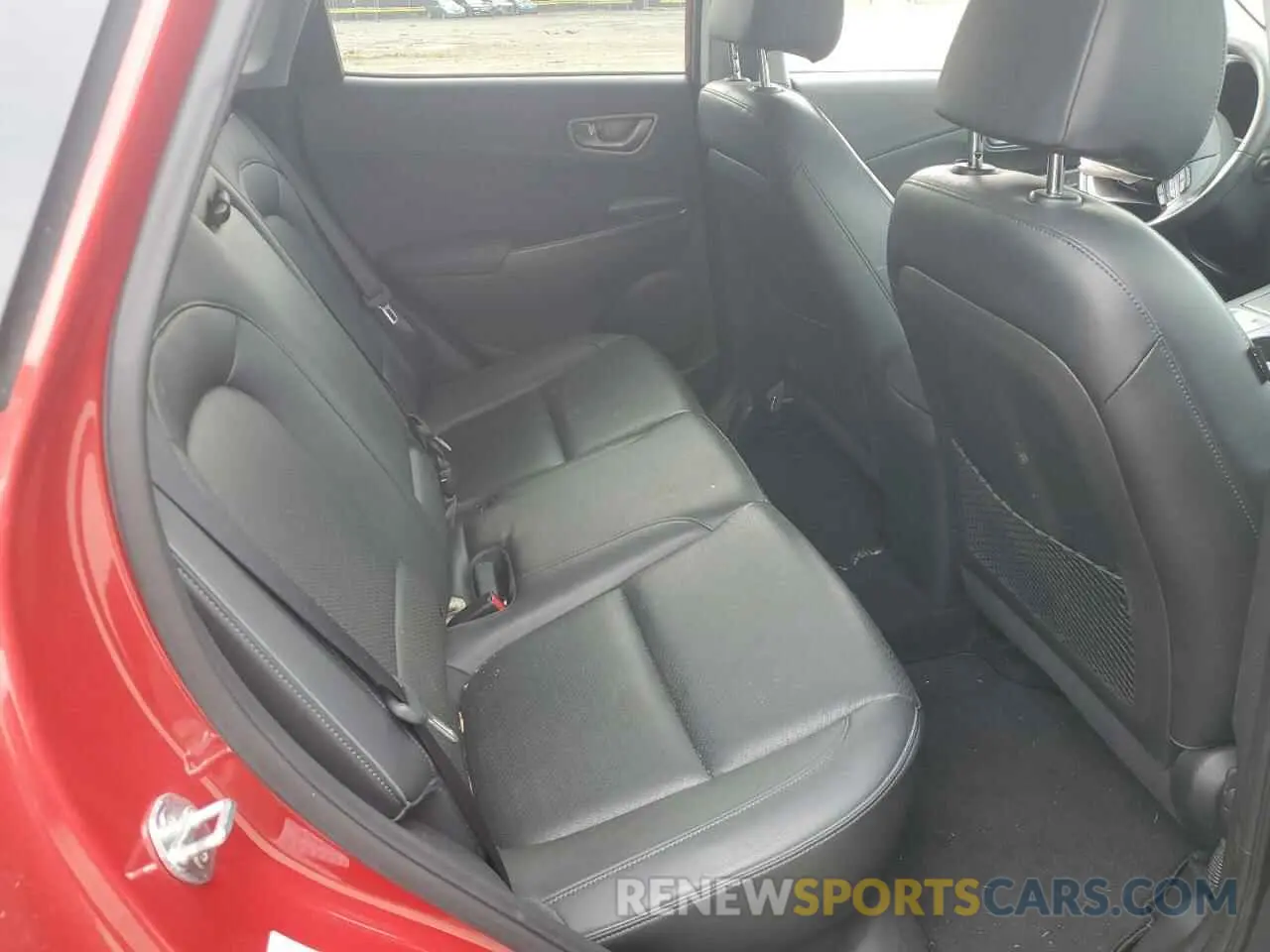 10 Photograph of a damaged car KM8K33AG7MU103164 HYUNDAI KONA 2021