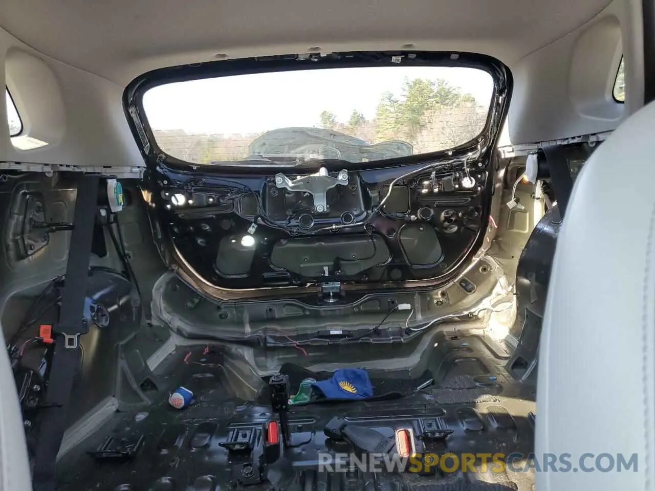 10 Photograph of a damaged car KM8K33AG7MU132583 HYUNDAI KONA 2021