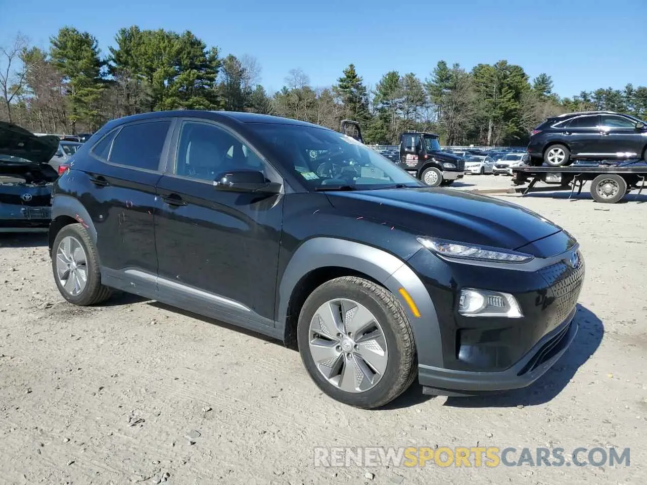 4 Photograph of a damaged car KM8K33AG7MU132583 HYUNDAI KONA 2021