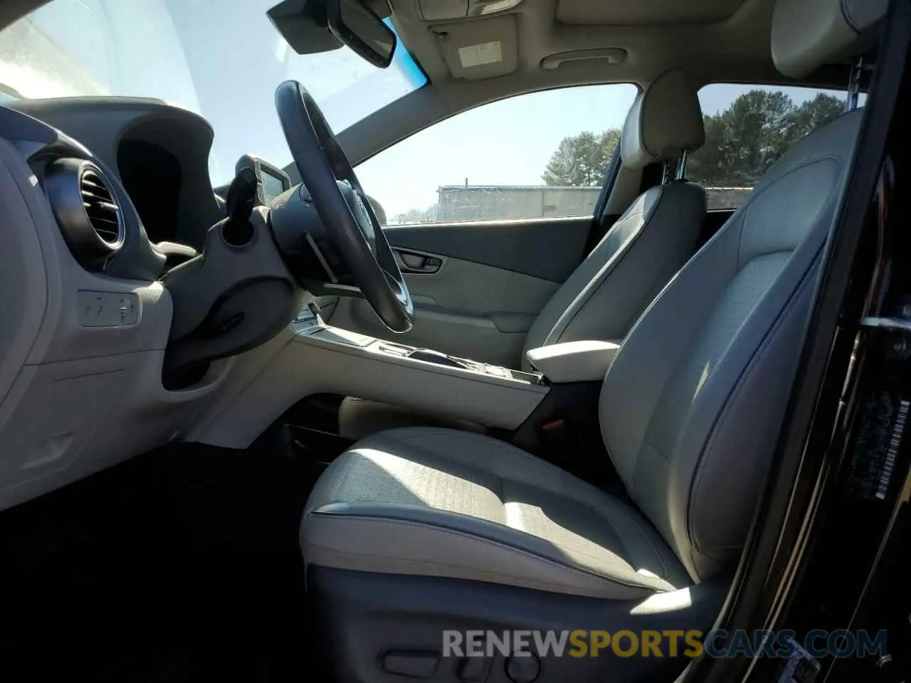 7 Photograph of a damaged car KM8K33AG7MU132583 HYUNDAI KONA 2021