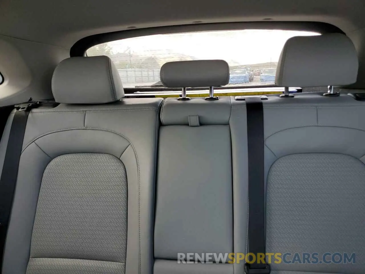 10 Photograph of a damaged car KM8K3CA51MU659243 HYUNDAI KONA 2021