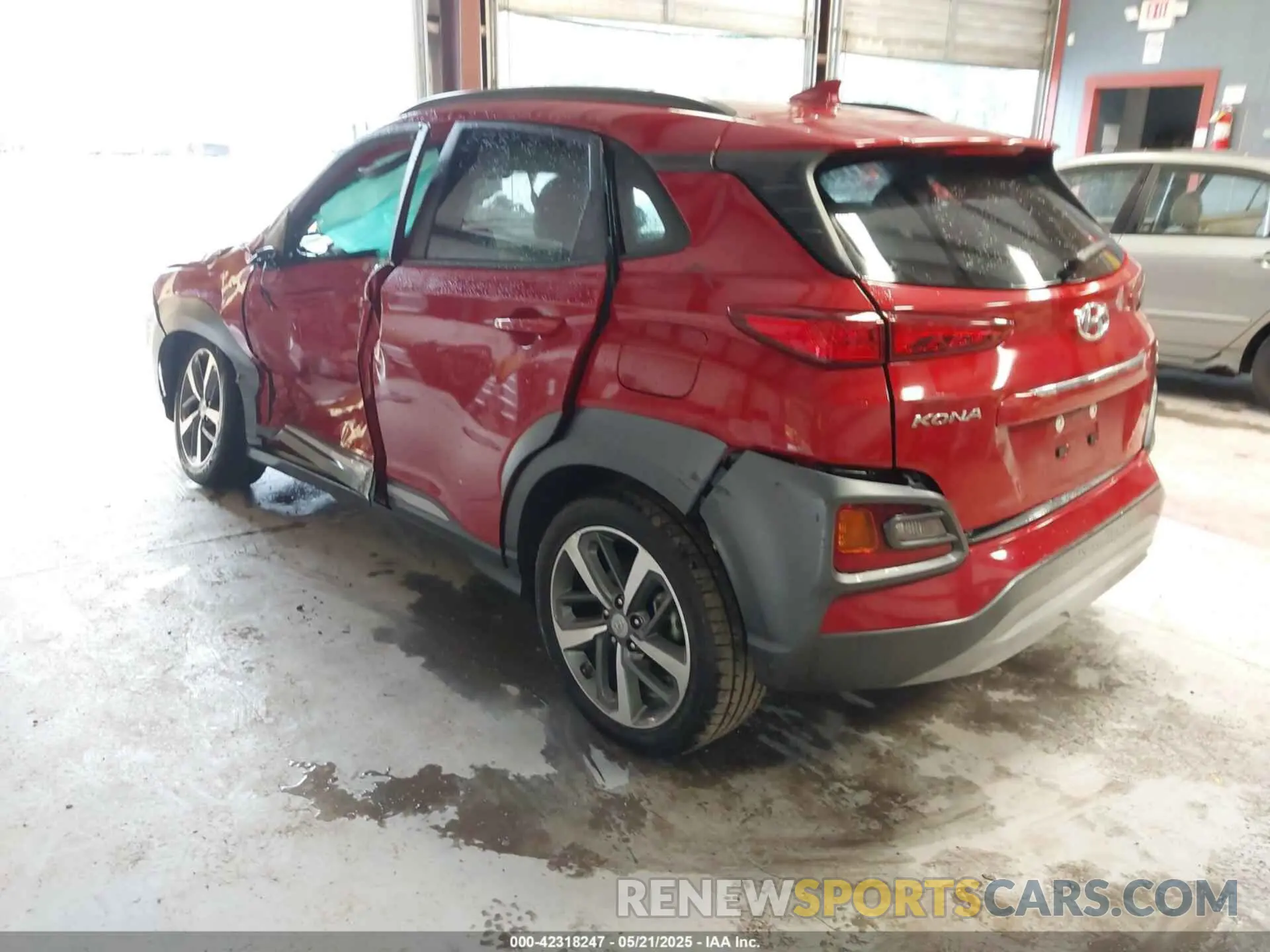 3 Photograph of a damaged car KM8K3CA51MU671506 HYUNDAI KONA 2021