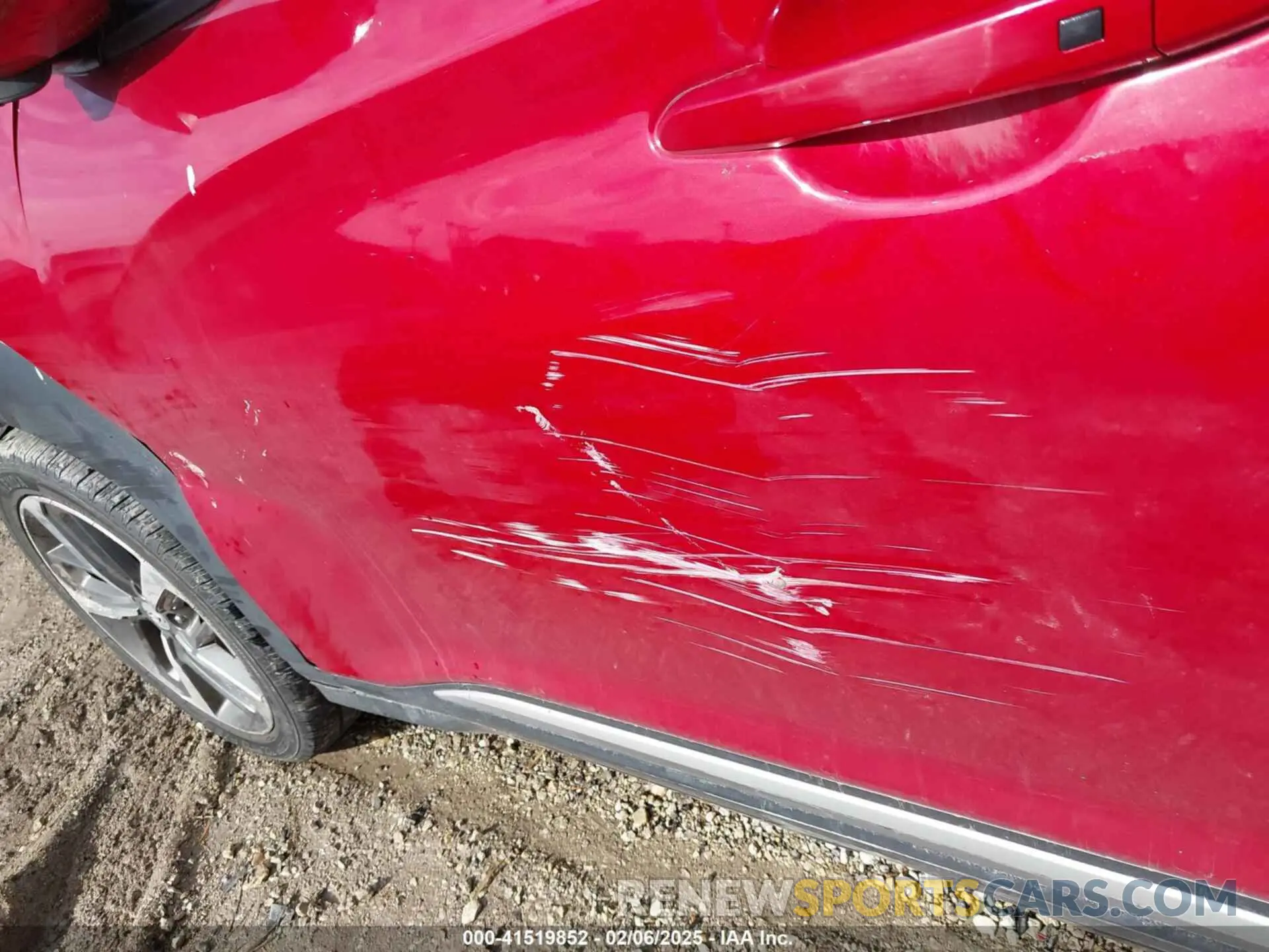 18 Photograph of a damaged car KM8K3CA51MU744986 HYUNDAI KONA 2021