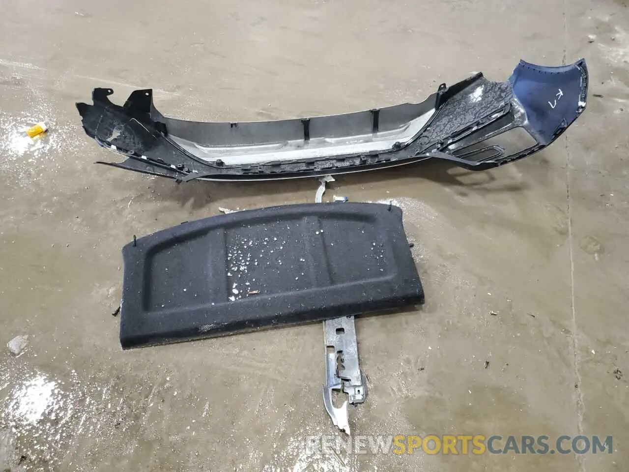 13 Photograph of a damaged car KM8K3CA54MU599751 HYUNDAI KONA 2021