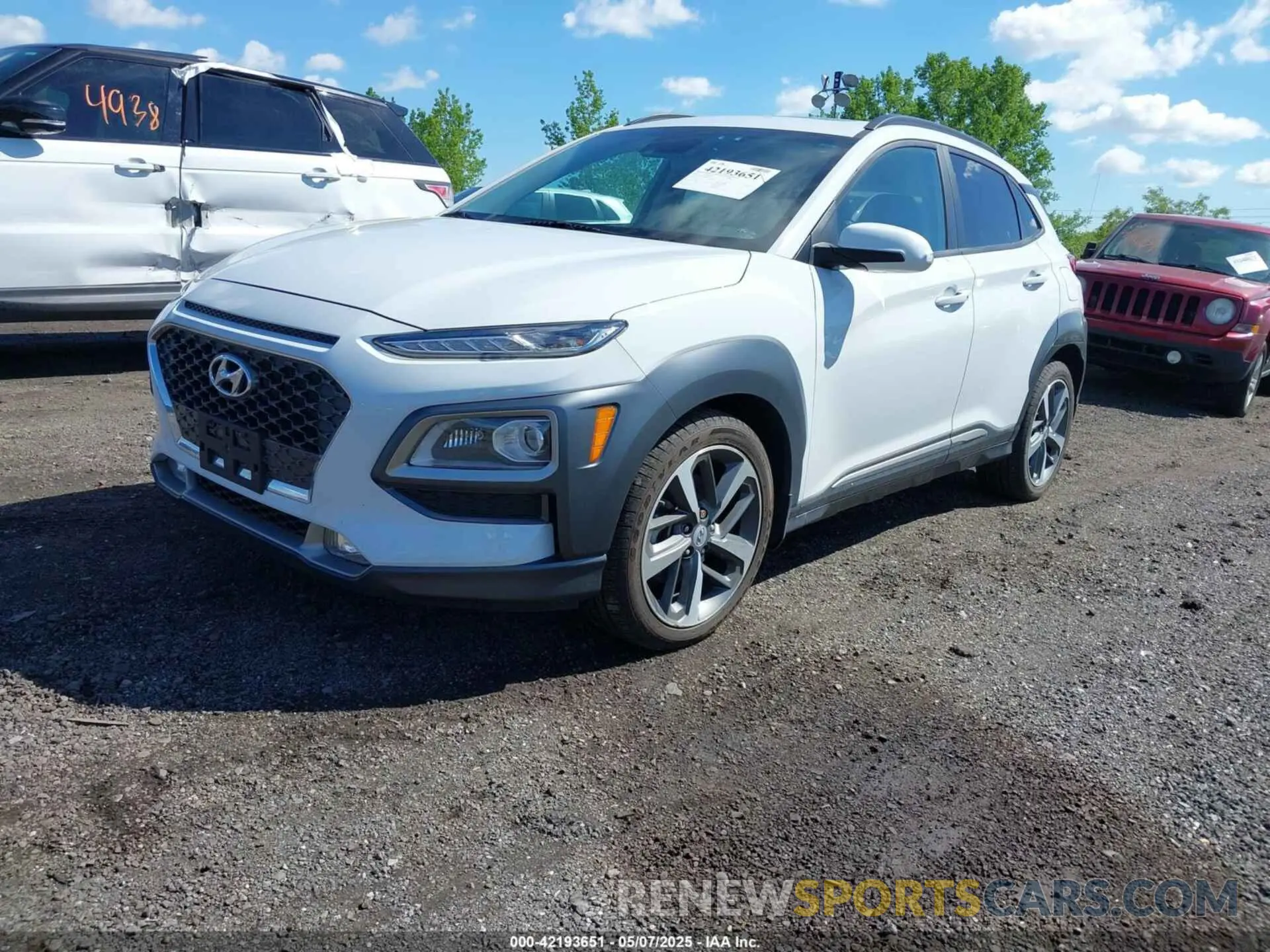 2 Photograph of a damaged car KM8K3CA54MU670544 HYUNDAI KONA 2021