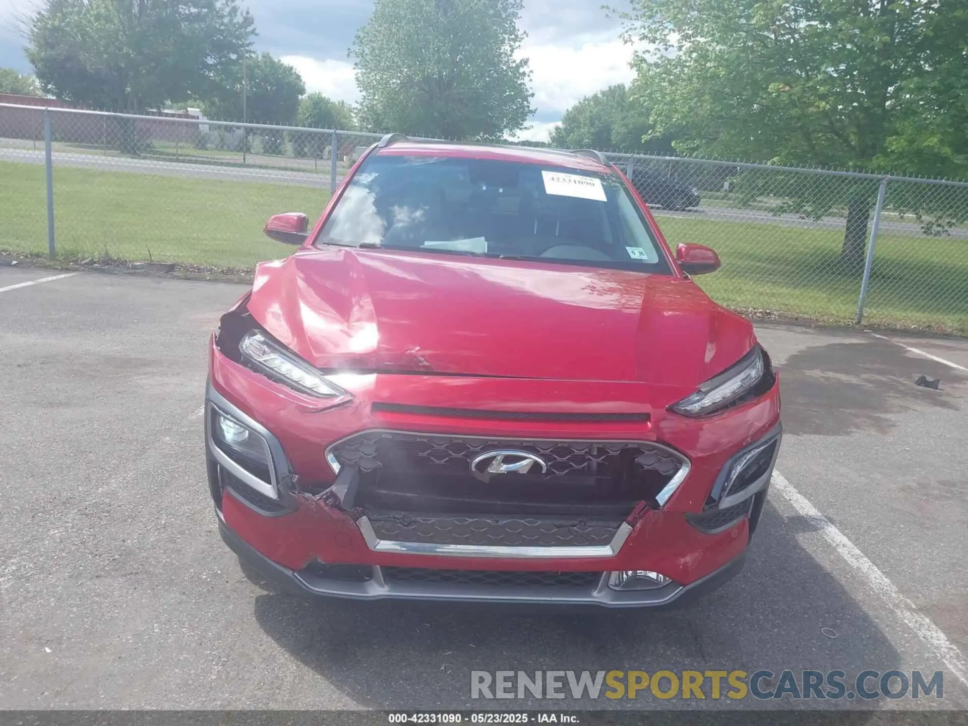 11 Photograph of a damaged car KM8K3CA54MU744061 HYUNDAI KONA 2021