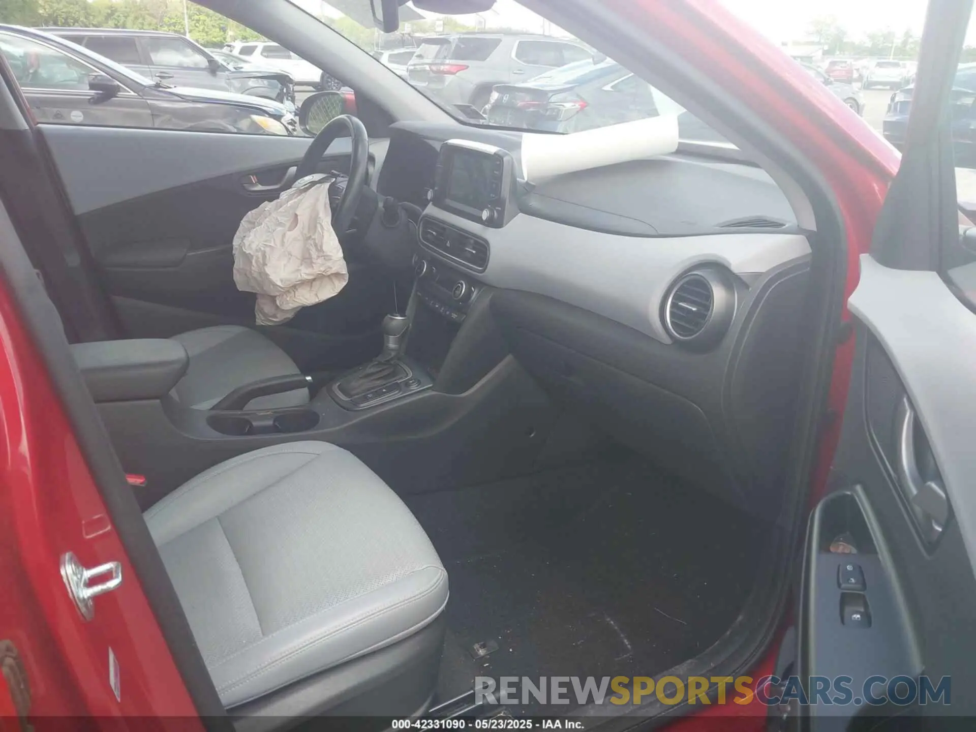 5 Photograph of a damaged car KM8K3CA54MU744061 HYUNDAI KONA 2021