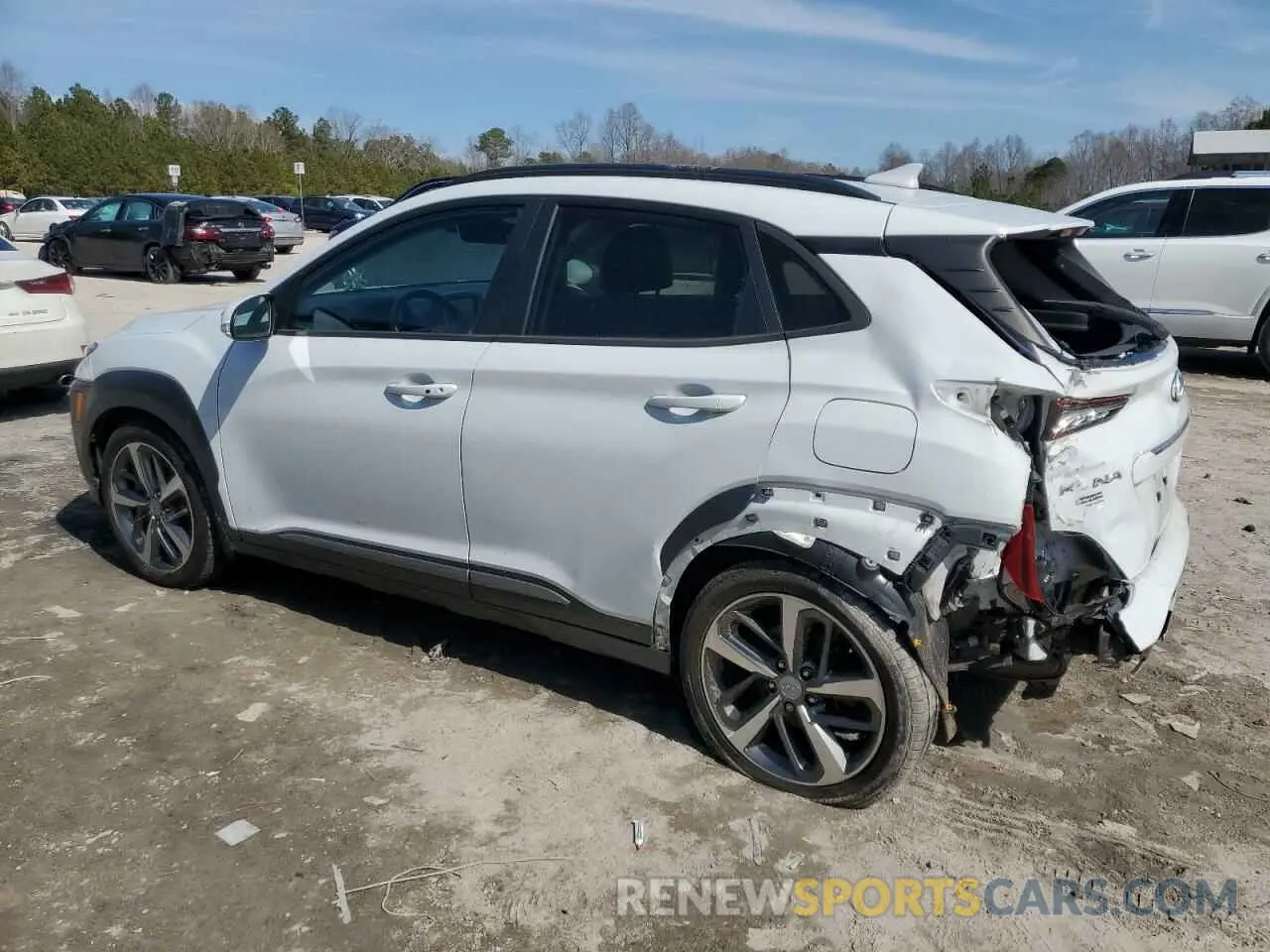2 Photograph of a damaged car KM8K3CA58MU670529 HYUNDAI KONA 2021