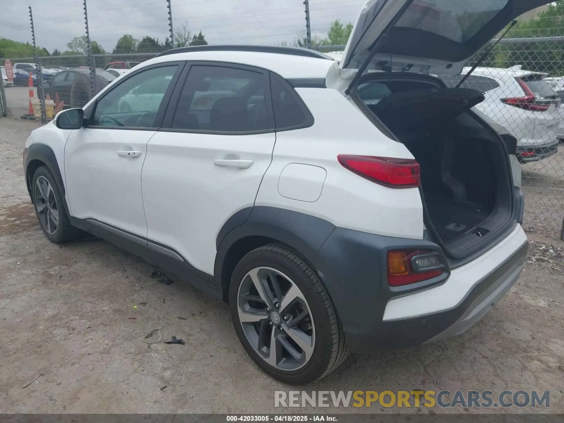 3 Photograph of a damaged car KM8K53A57MU715874 HYUNDAI KONA 2021