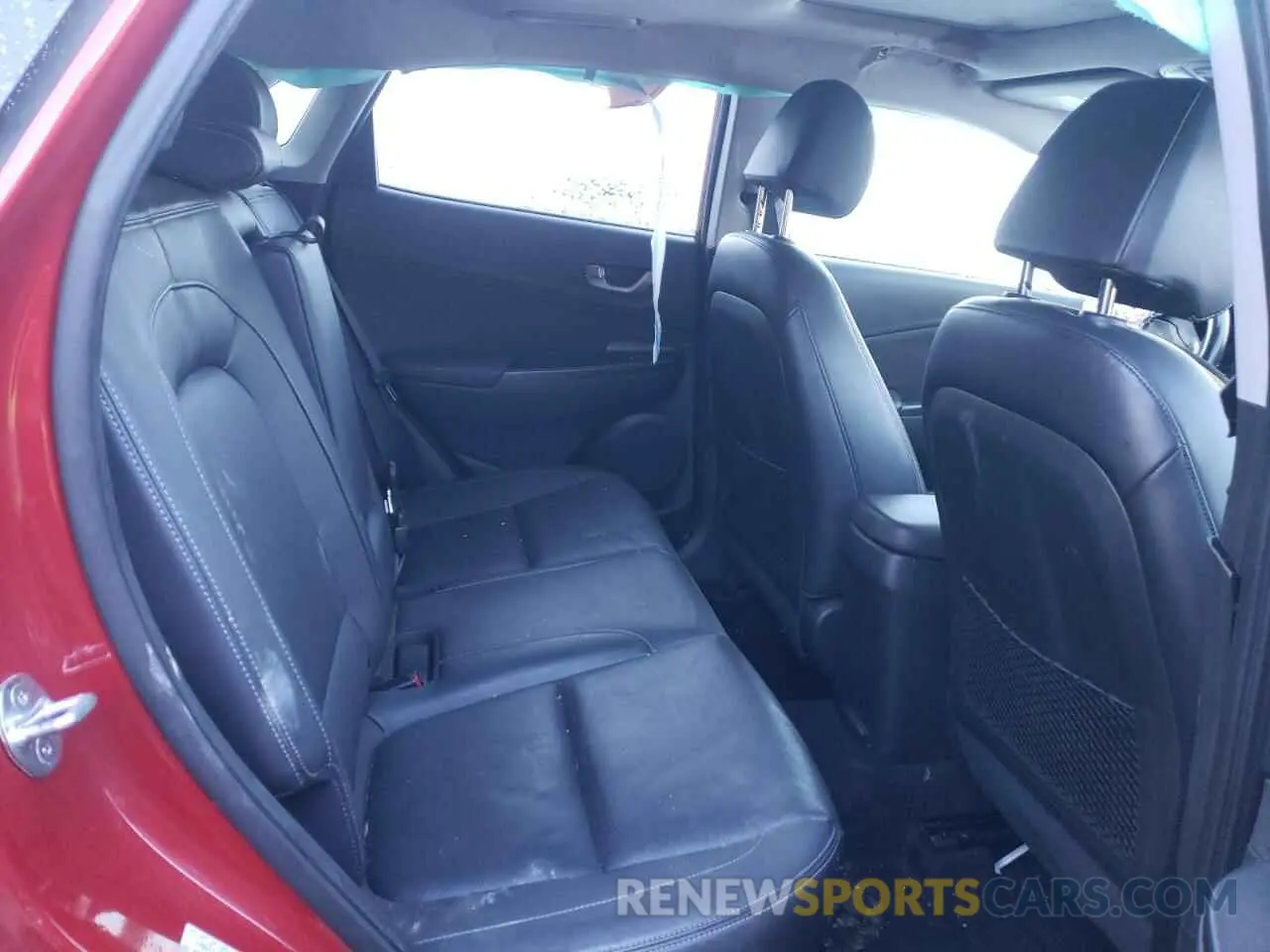 11 Photograph of a damaged car KM8K53A59MU712104 HYUNDAI KONA 2021