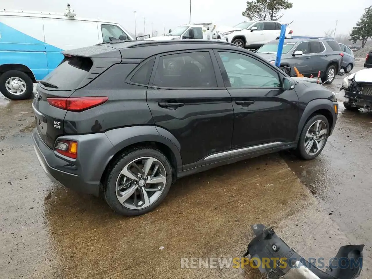 3 Photograph of a damaged car KM8K5CA51MU677929 HYUNDAI KONA 2021