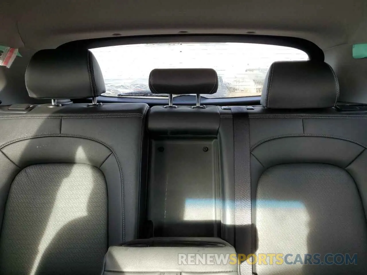10 Photograph of a damaged car KM8K5CA54MU748847 HYUNDAI KONA 2021