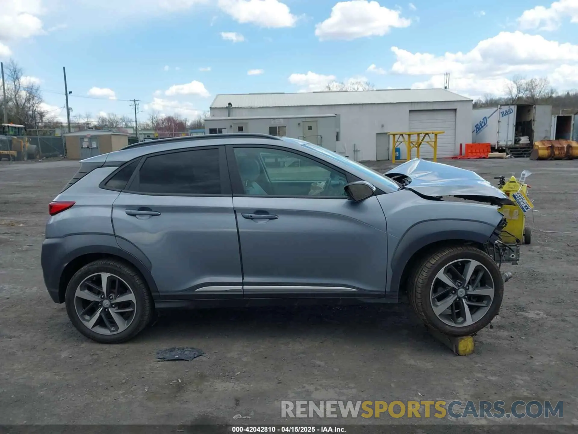 12 Photograph of a damaged car KM8K5CA56MU686772 HYUNDAI KONA 2021