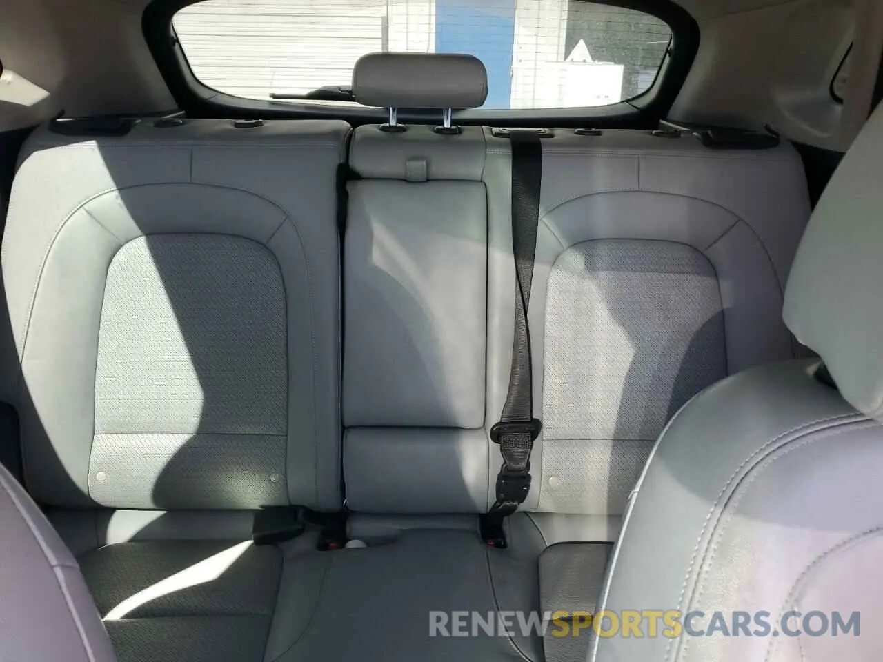10 Photograph of a damaged car KM8K5CA59MU617610 HYUNDAI KONA 2021