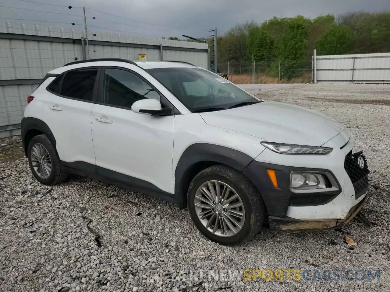 4 Photograph of a damaged car KM8K62AA3MU652955 HYUNDAI KONA 2021
