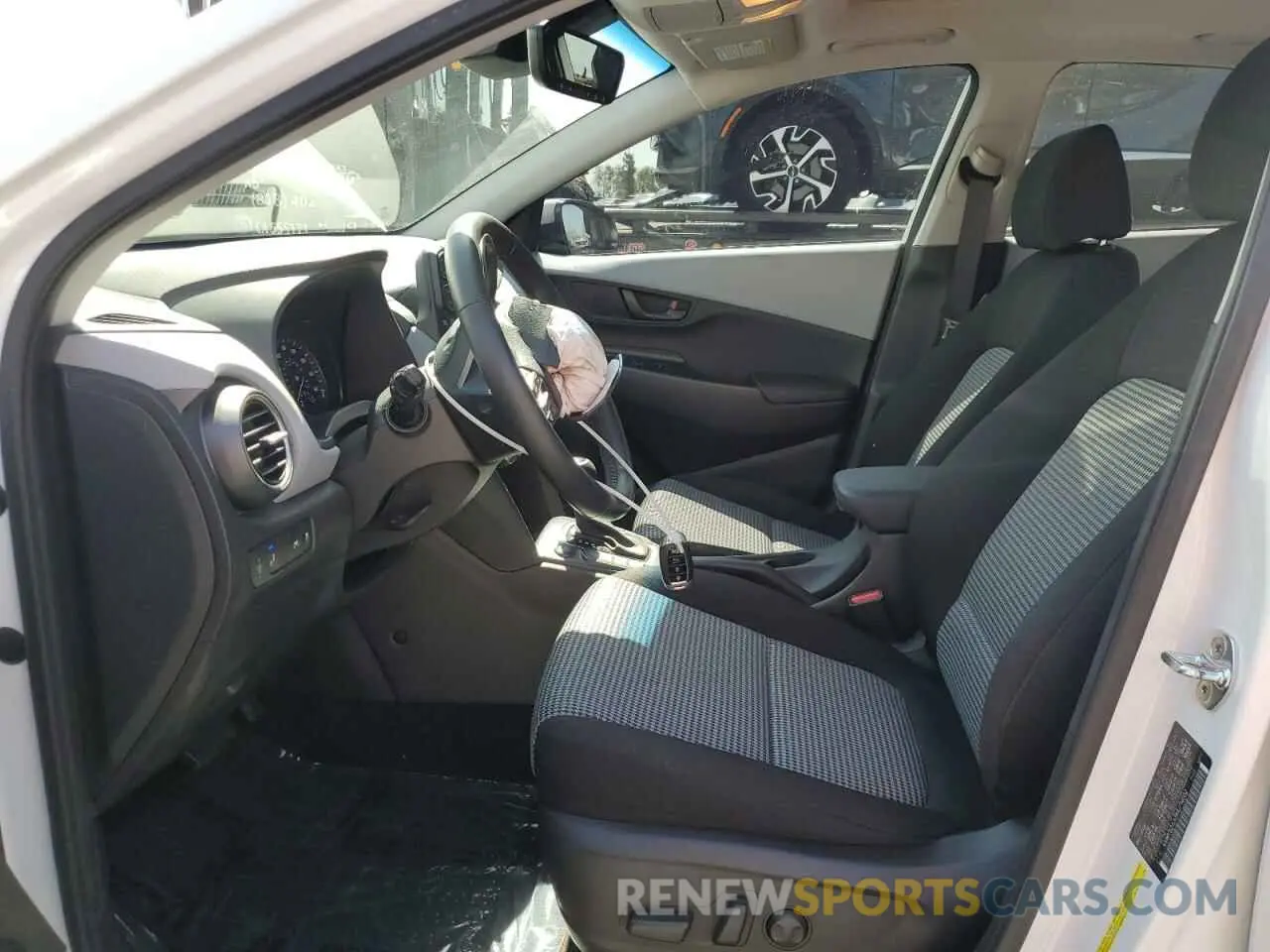 7 Photograph of a damaged car KM8K62AA5MU714002 HYUNDAI KONA 2021