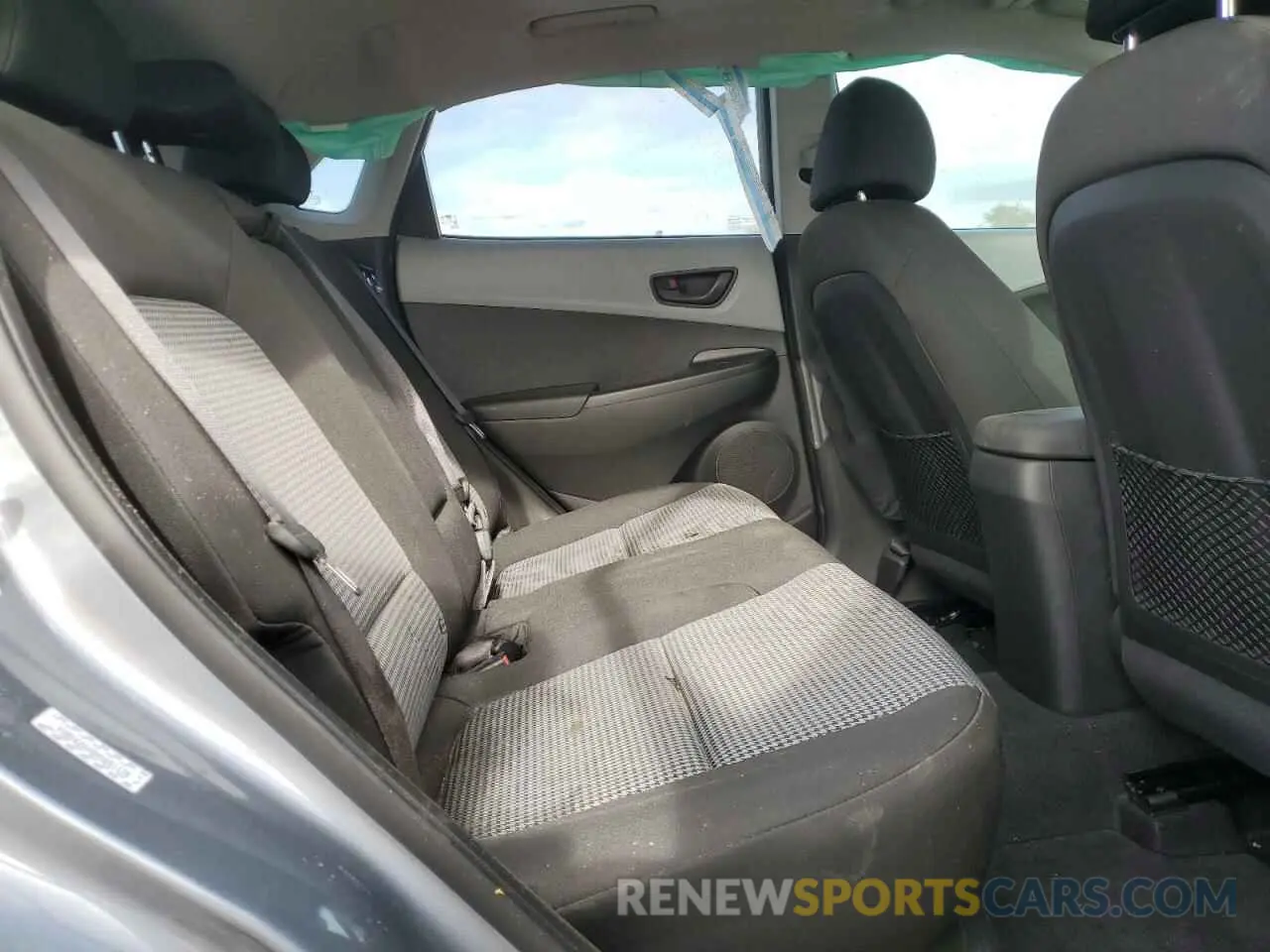 10 Photograph of a damaged car KM8K62AA8MU691170 HYUNDAI KONA 2021