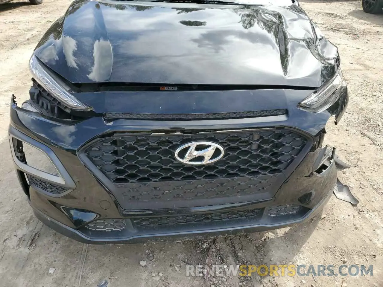 11 Photograph of a damaged car KM8K63A50MU704843 HYUNDAI KONA 2021