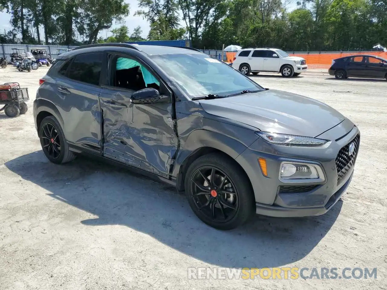 4 Photograph of a damaged car KM8K63A57MU689368 HYUNDAI KONA 2021