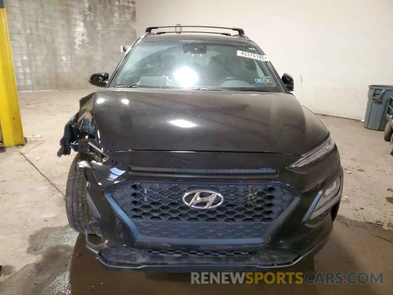 5 Photograph of a damaged car KM8K6CA50MU727491 HYUNDAI KONA 2021