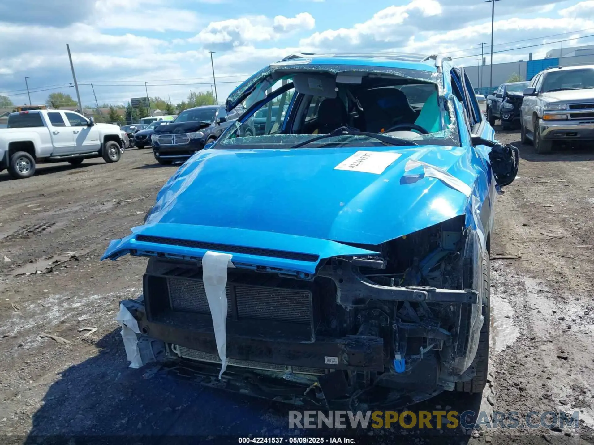 11 Photograph of a damaged car KM8K6CAA2MU621430 HYUNDAI KONA 2021