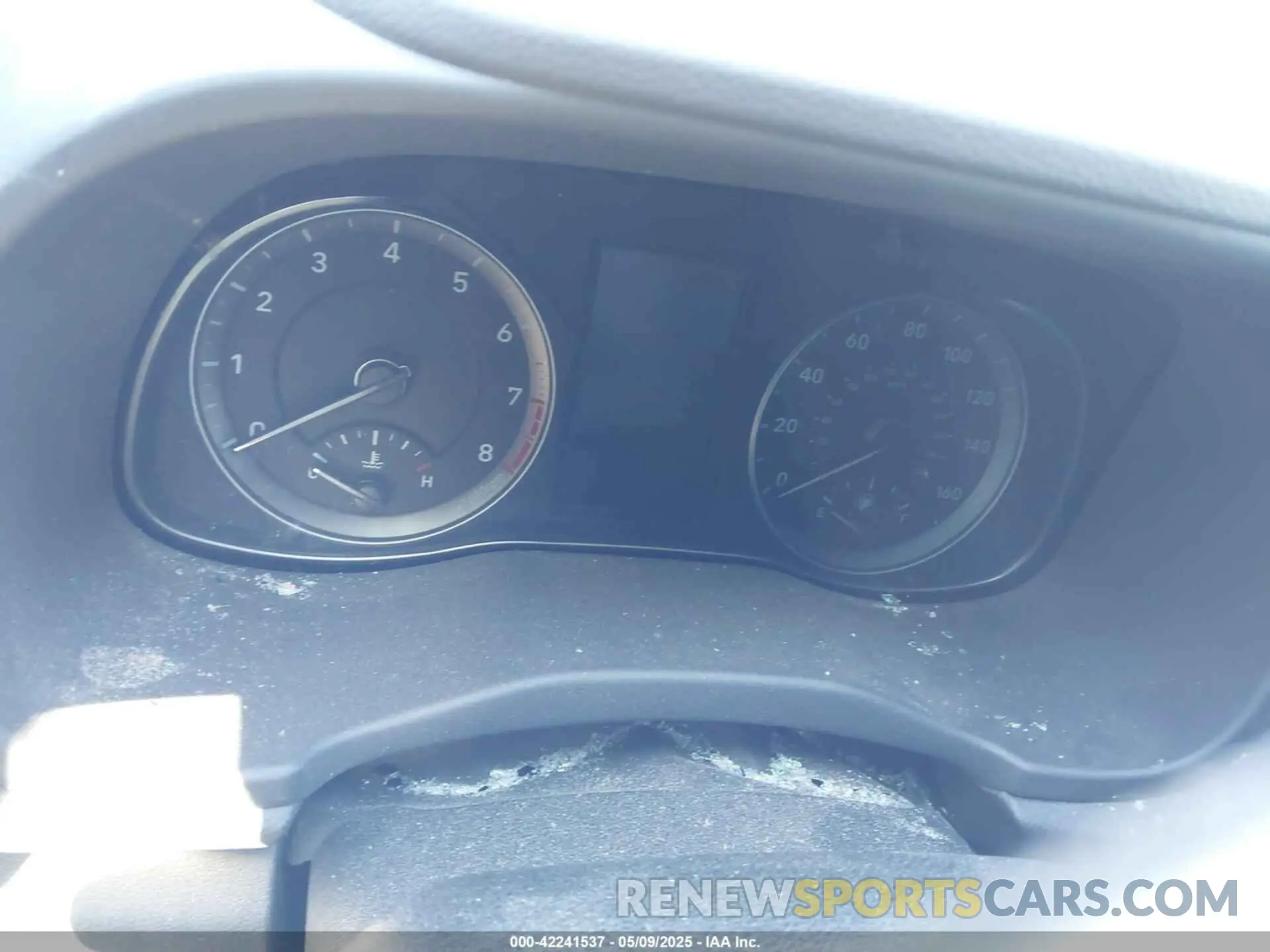 14 Photograph of a damaged car KM8K6CAA2MU621430 HYUNDAI KONA 2021