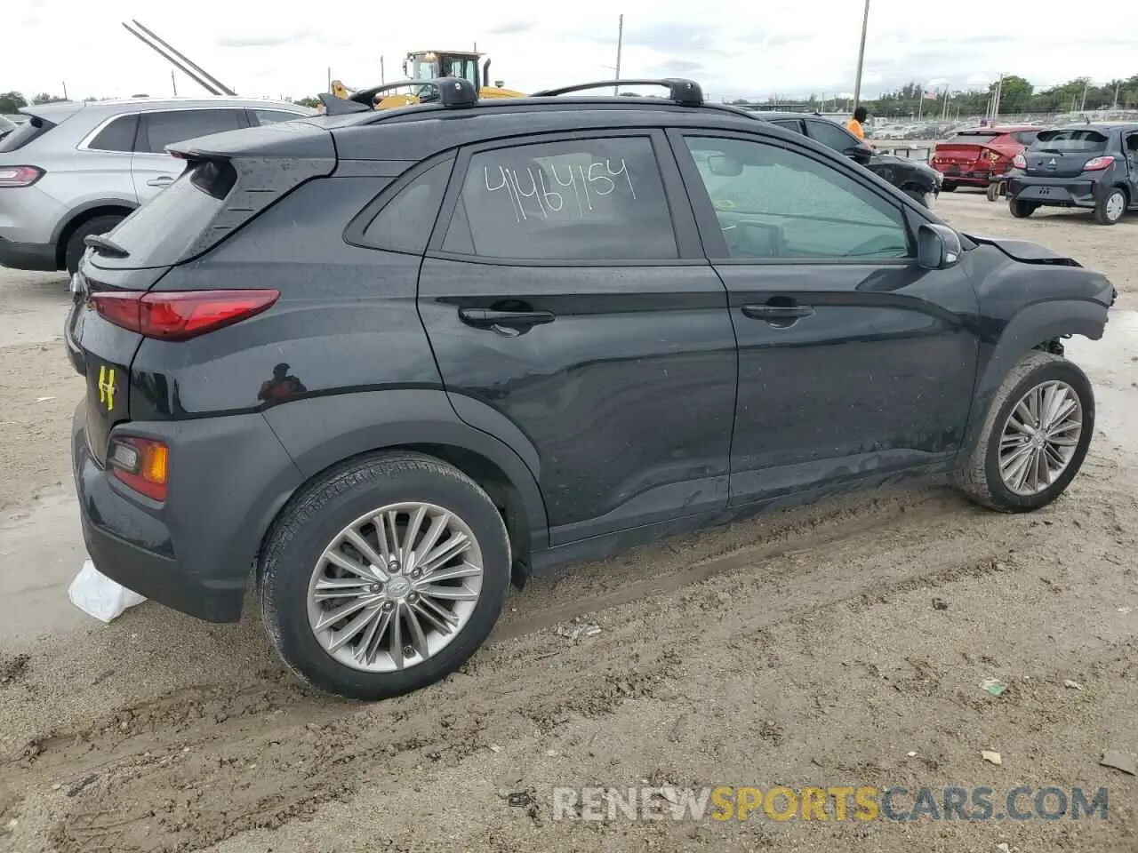 3 Photograph of a damaged car KM8K6CAA8MU739661 HYUNDAI KONA 2021