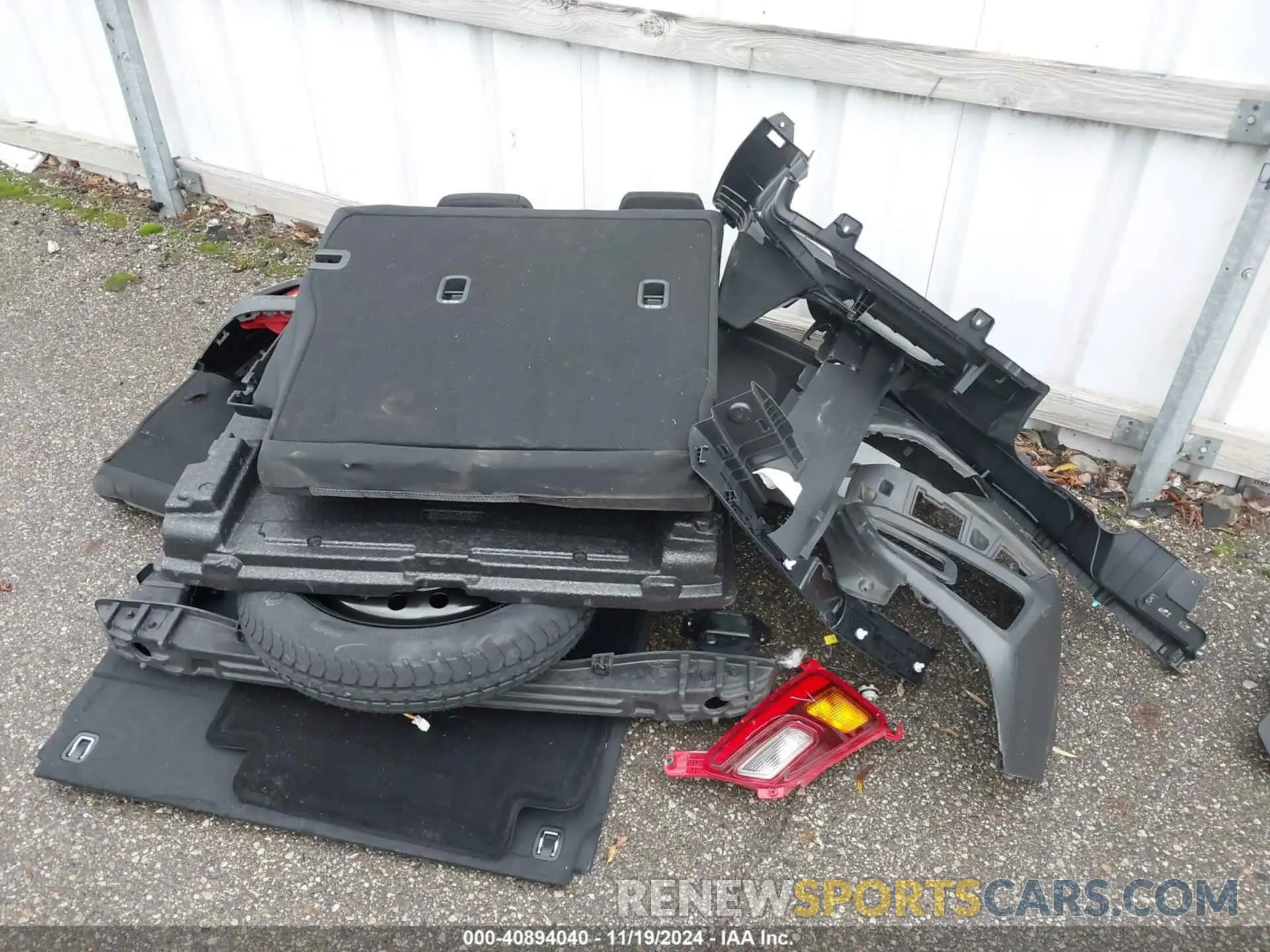 12 Photograph of a damaged car KM8K6CAAXMU686185 HYUNDAI KONA 2021