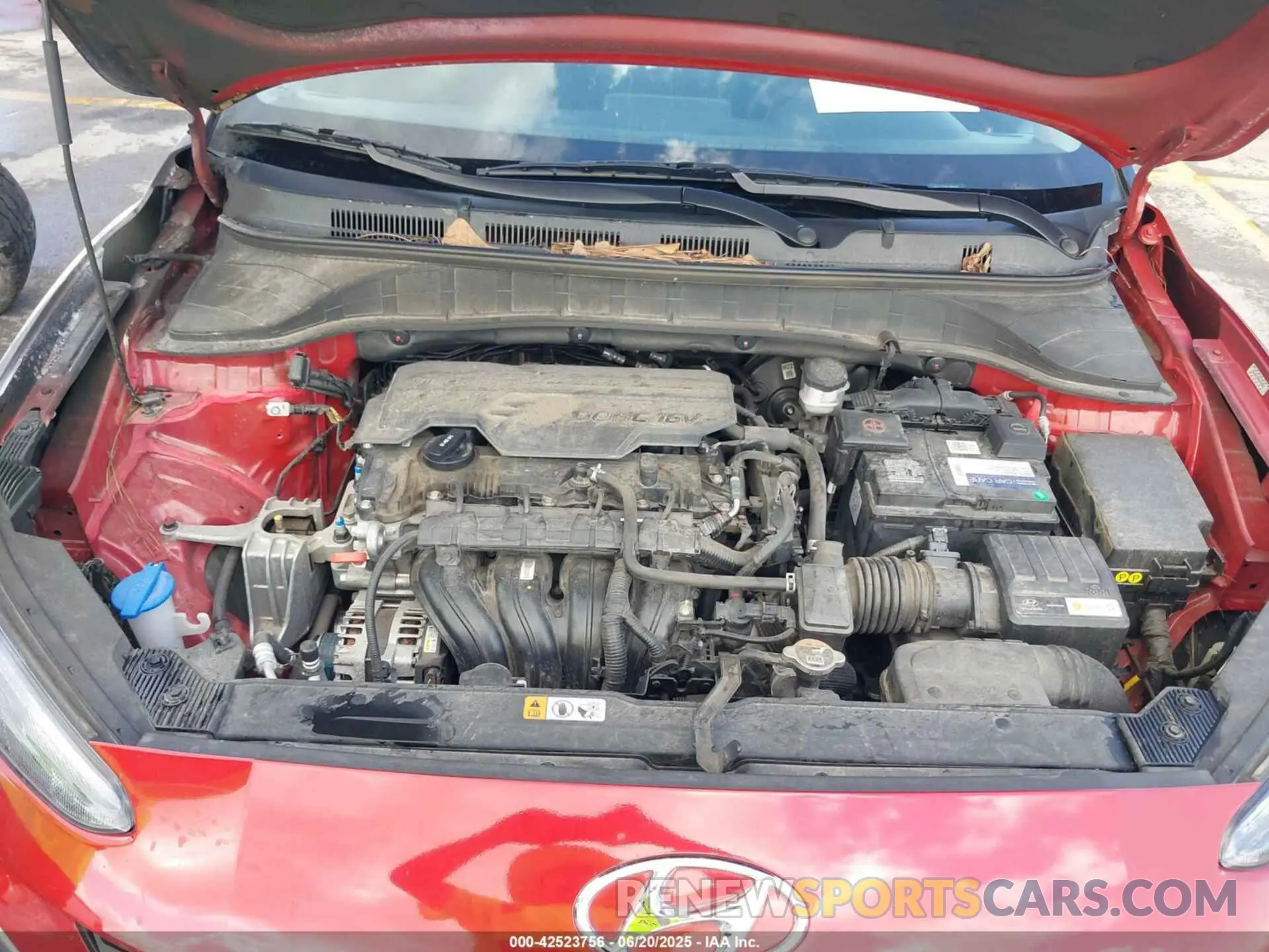 10 Photograph of a damaged car 0KM8K62ABNU760767 HYUNDAI KONA 2022