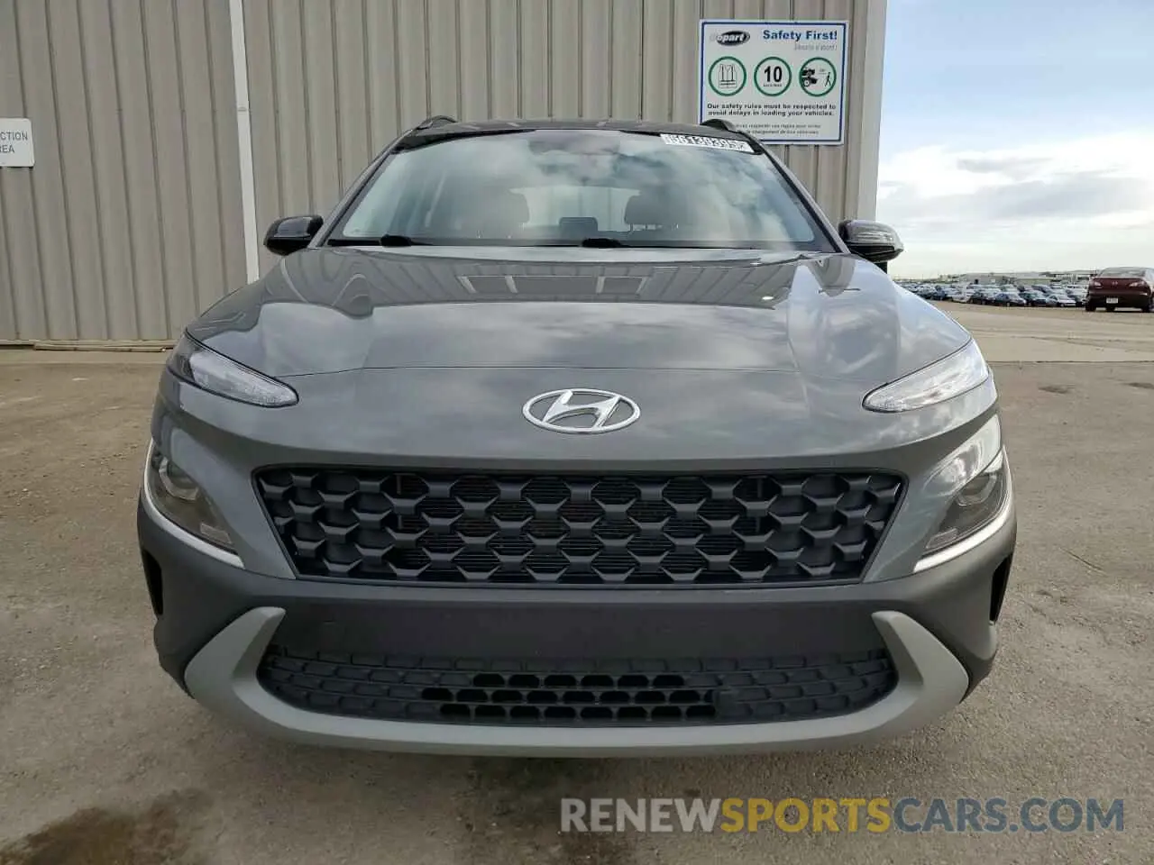 5 Photograph of a damaged car KM8K1CAB1NU894934 HYUNDAI KONA 2022