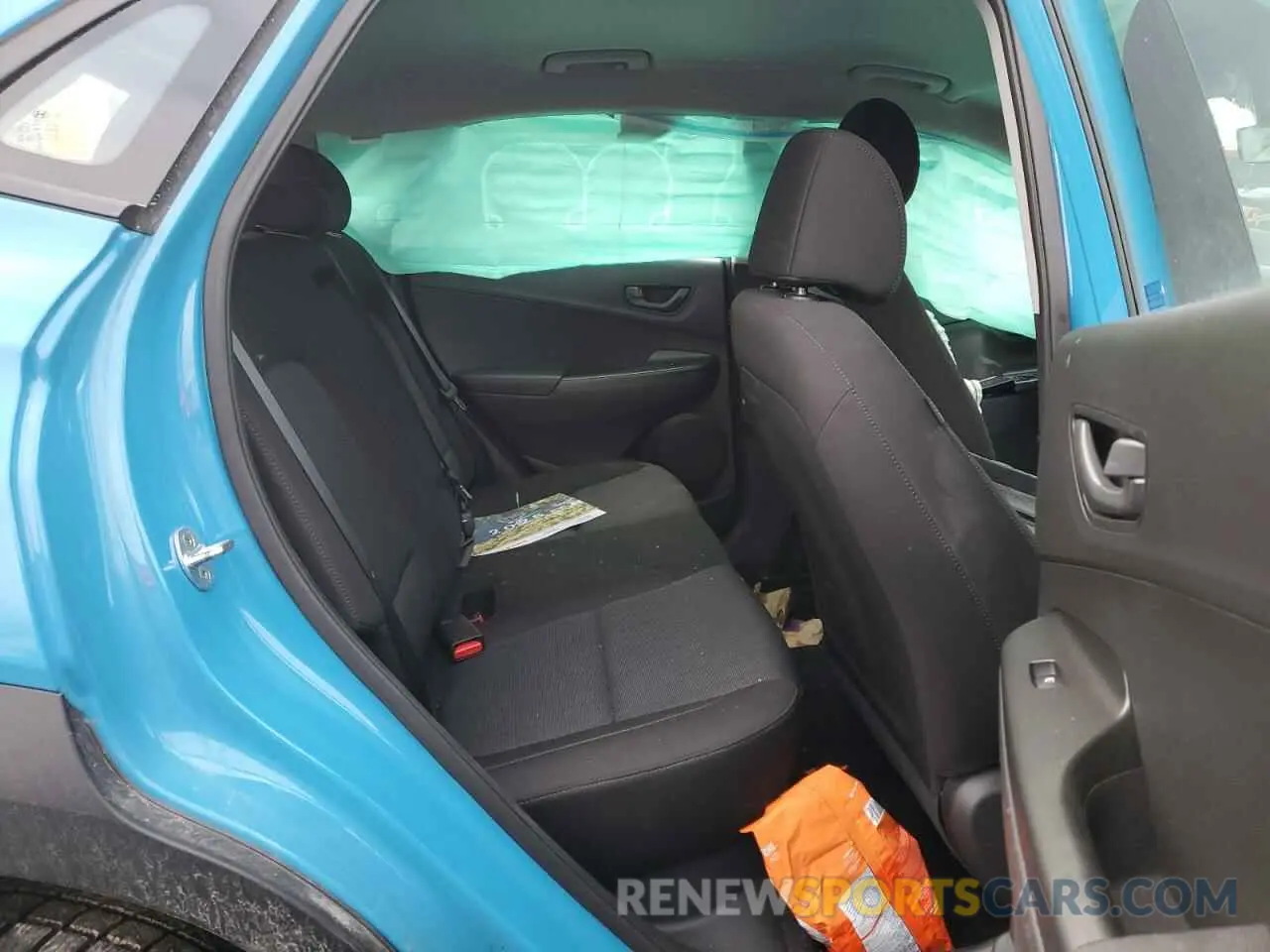 11 Photograph of a damaged car KM8K1CAB6NU764552 HYUNDAI KONA 2022
