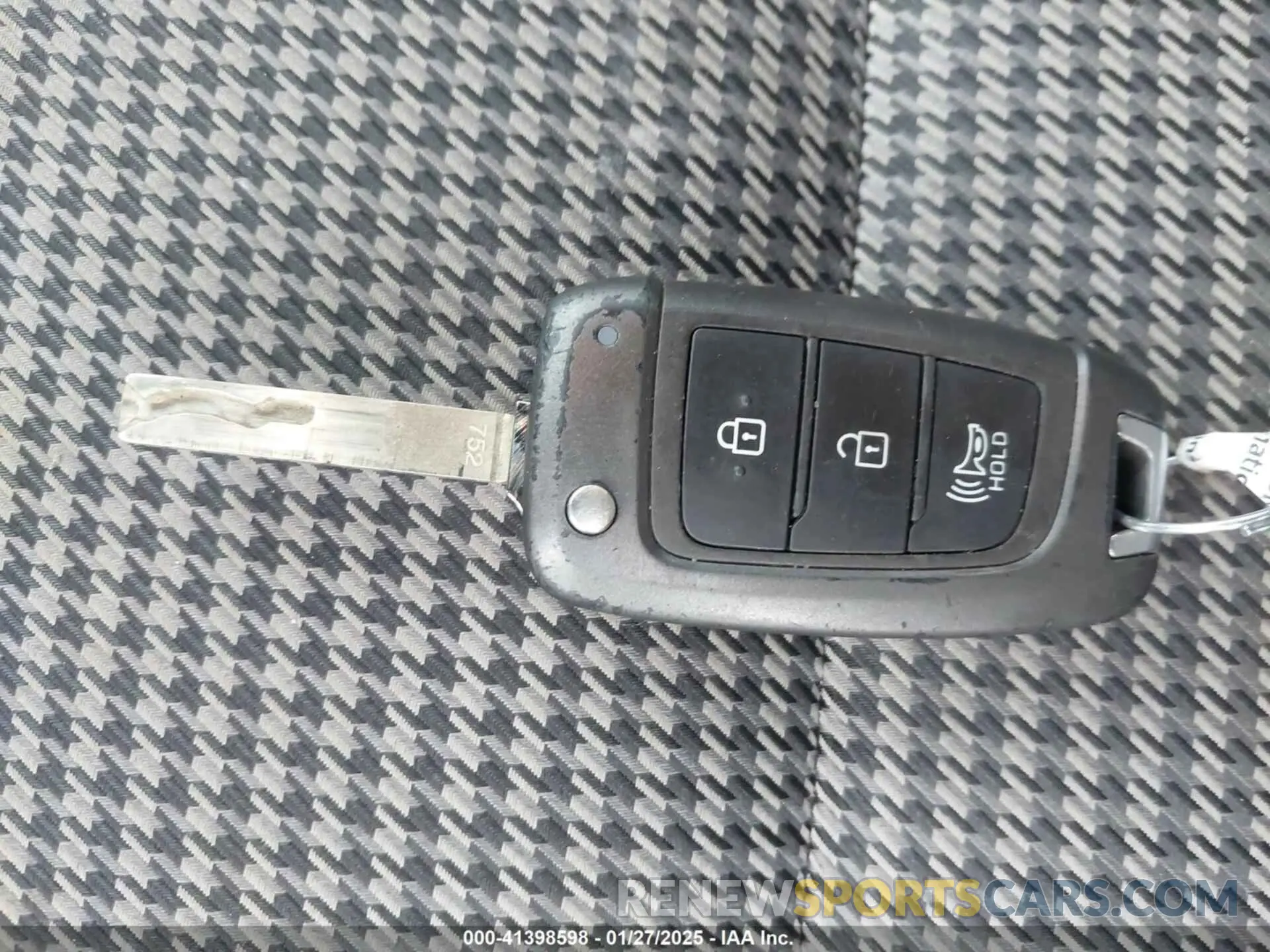 11 Photograph of a damaged car KM8K22AB0NU772332 HYUNDAI KONA 2022