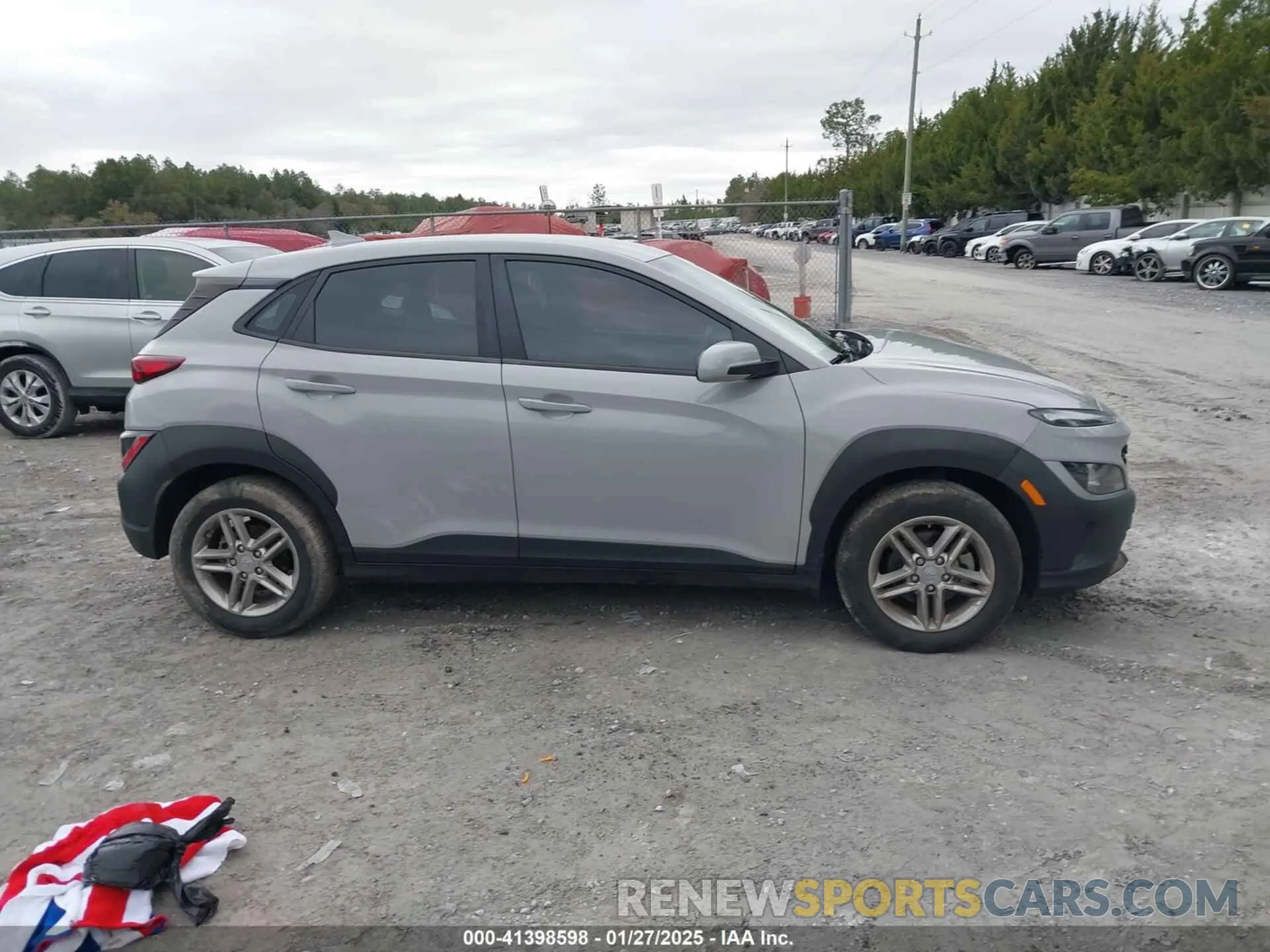 14 Photograph of a damaged car KM8K22AB0NU772332 HYUNDAI KONA 2022