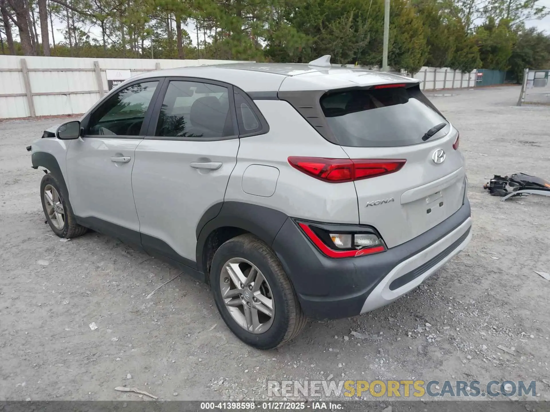 3 Photograph of a damaged car KM8K22AB0NU772332 HYUNDAI KONA 2022