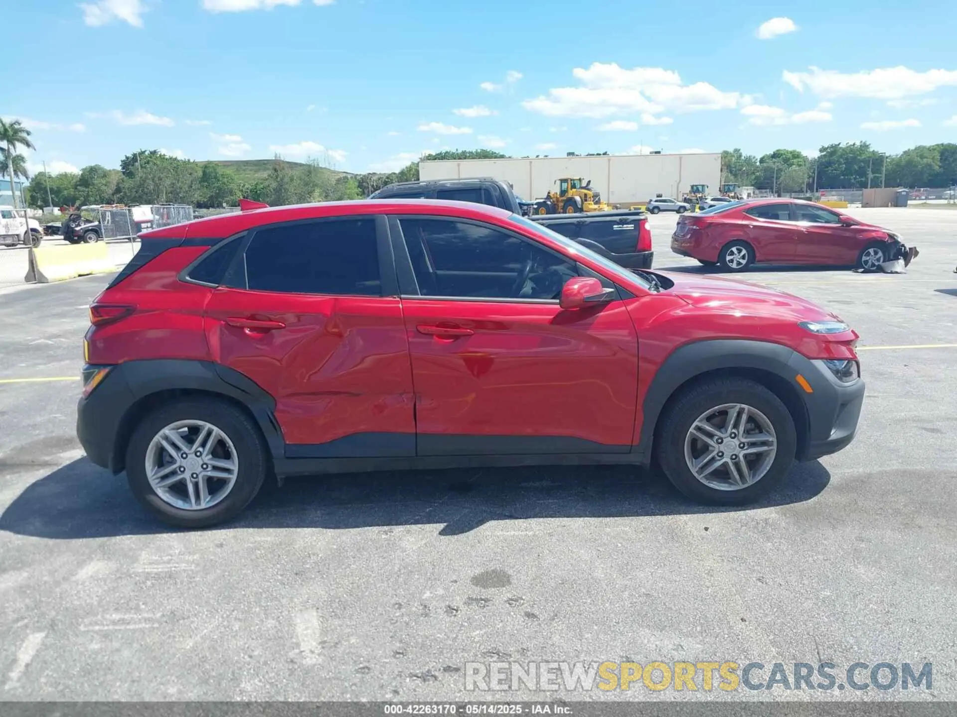 13 Photograph of a damaged car KM8K22AB0NU807287 HYUNDAI KONA 2022