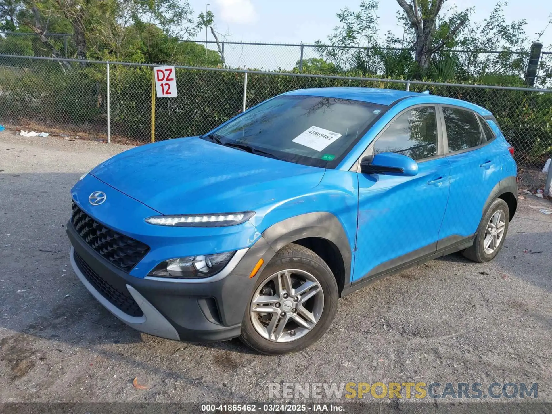 2 Photograph of a damaged car KM8K22AB1NU771321 HYUNDAI KONA 2022